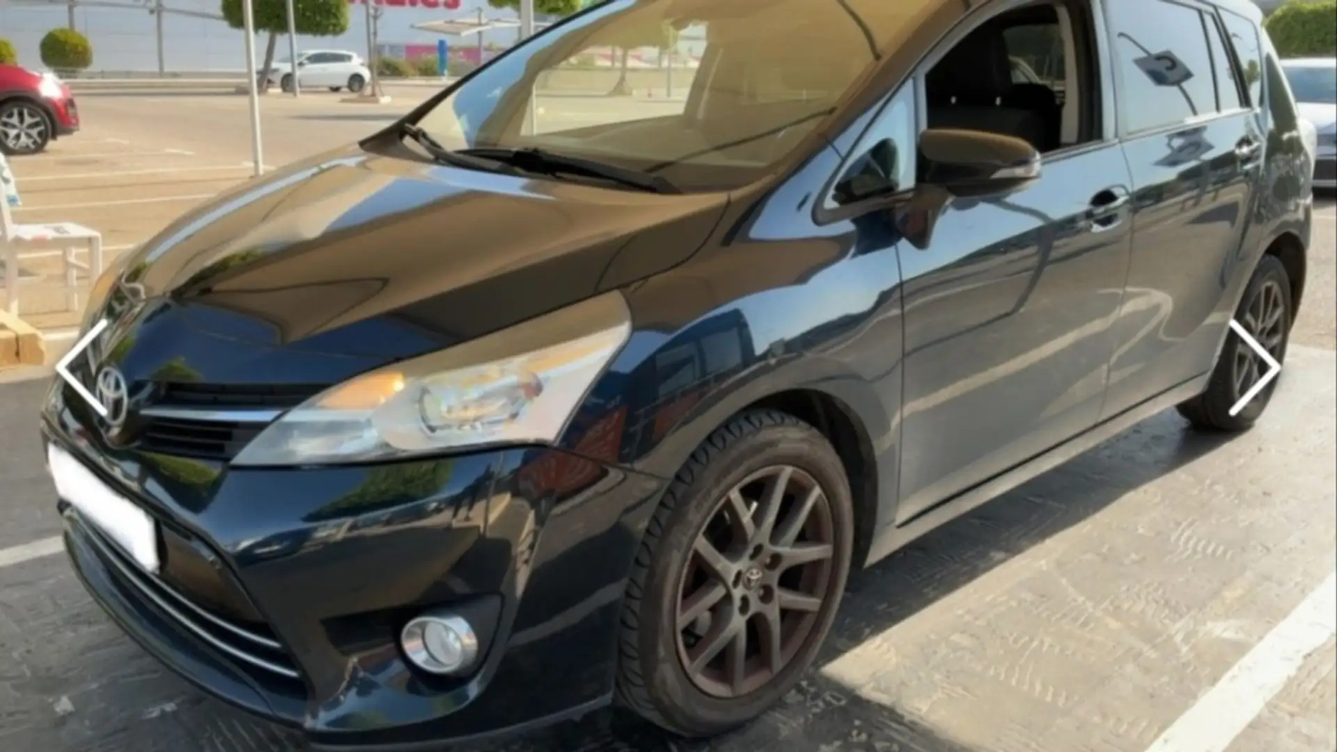 Toyota Verso 130 Advance 7pl. Czarny - 1