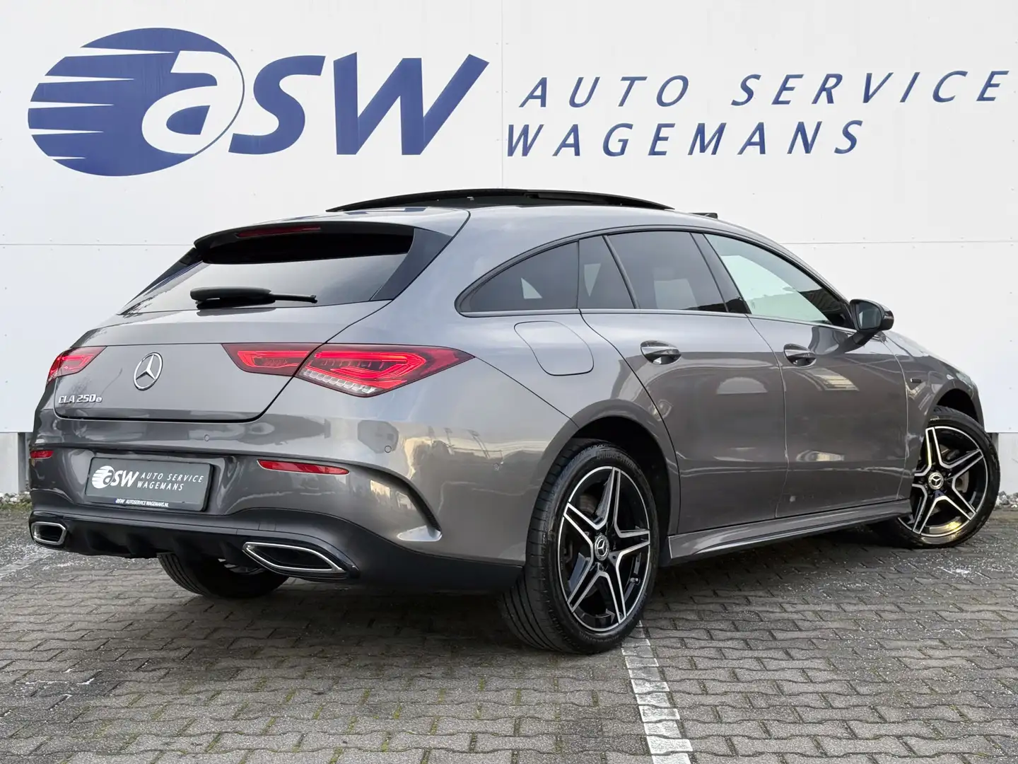 Mercedes-Benz CLA 250 Shooting Brake e Business Solution AMG | Pano | Tr Gris - 2