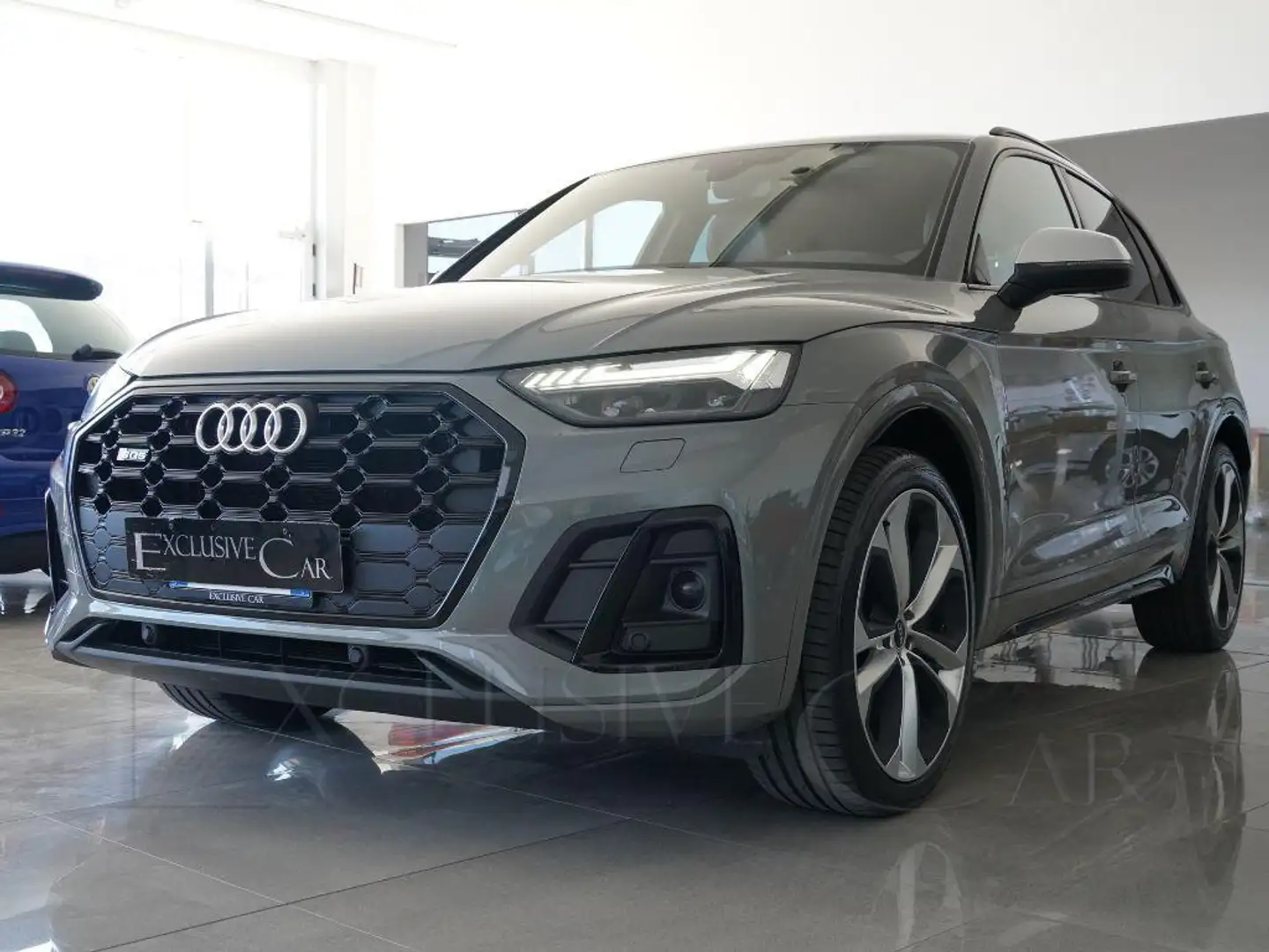 Audi SQ5 Gris - 2