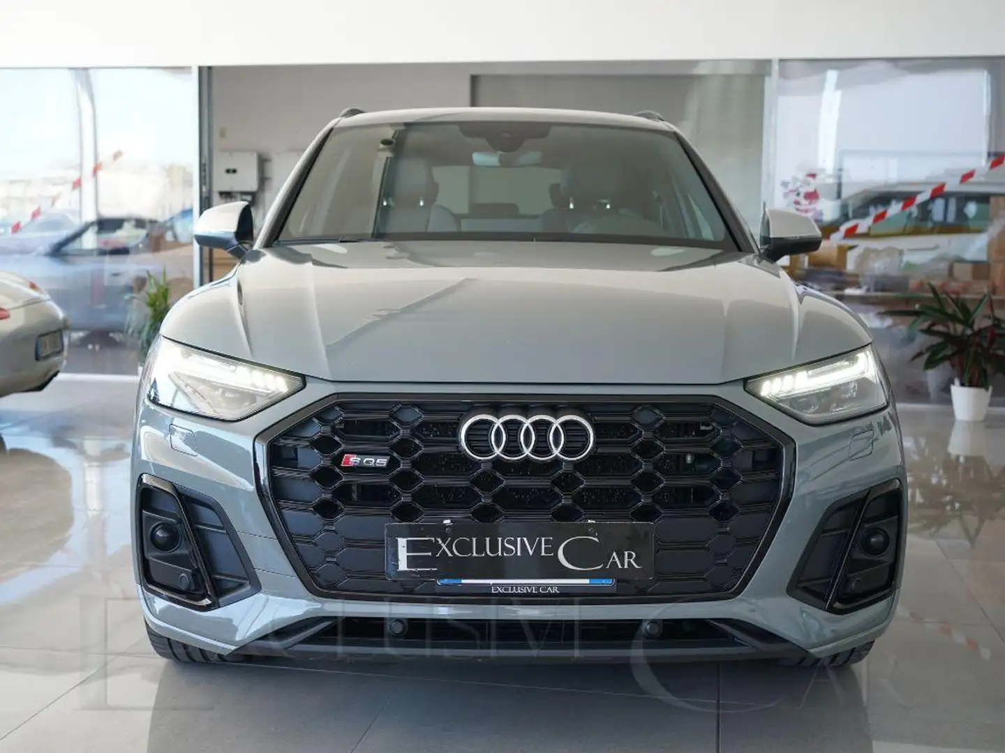 Audi SQ5 Gris - 1