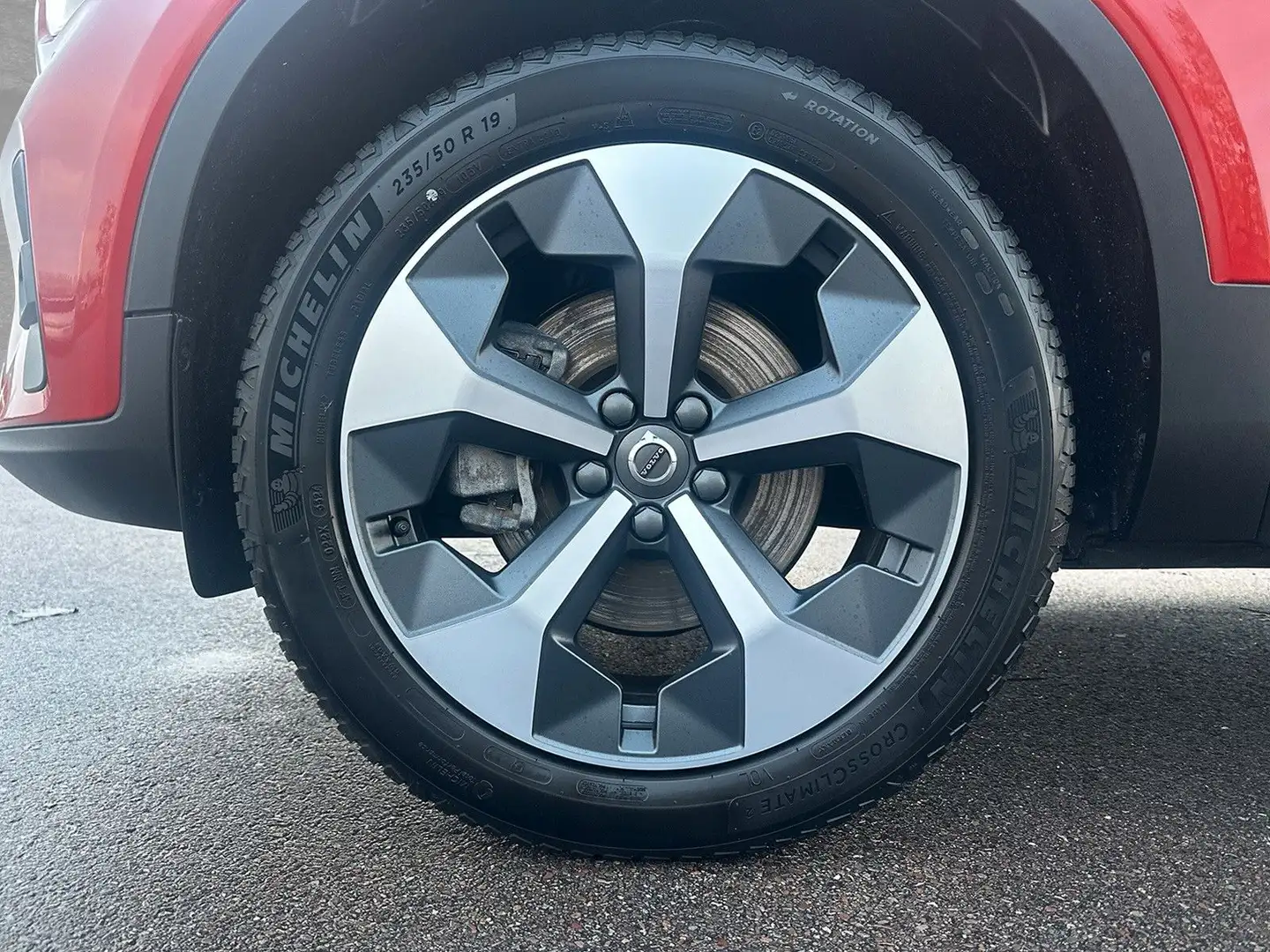 Volvo XC40 B3 Mild-Hybrid Core AHK LED Rot - 2