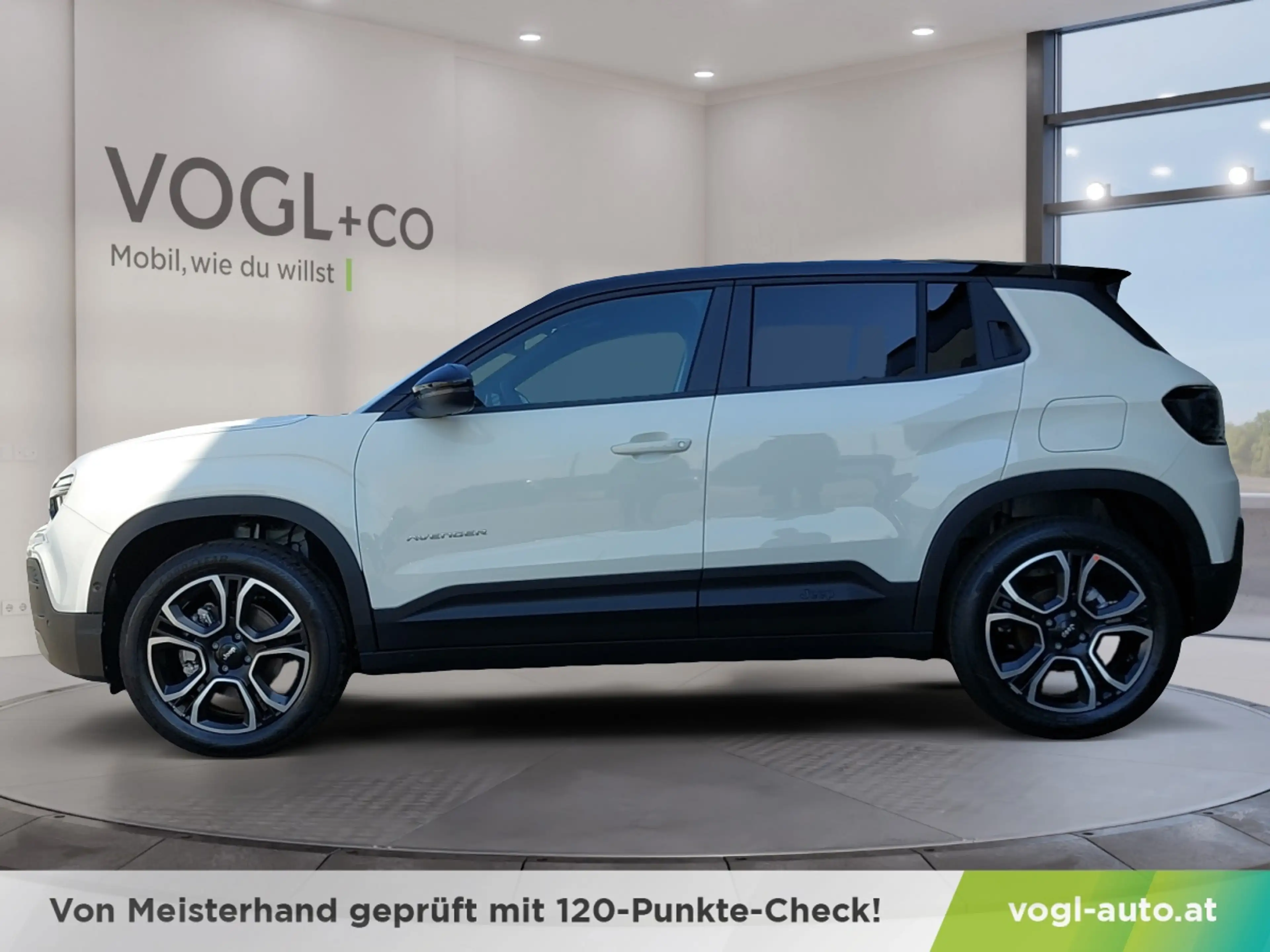 Jeep Avenger e-Hybrid MY25-1.2 e-DCT6 Summit — photo 2
