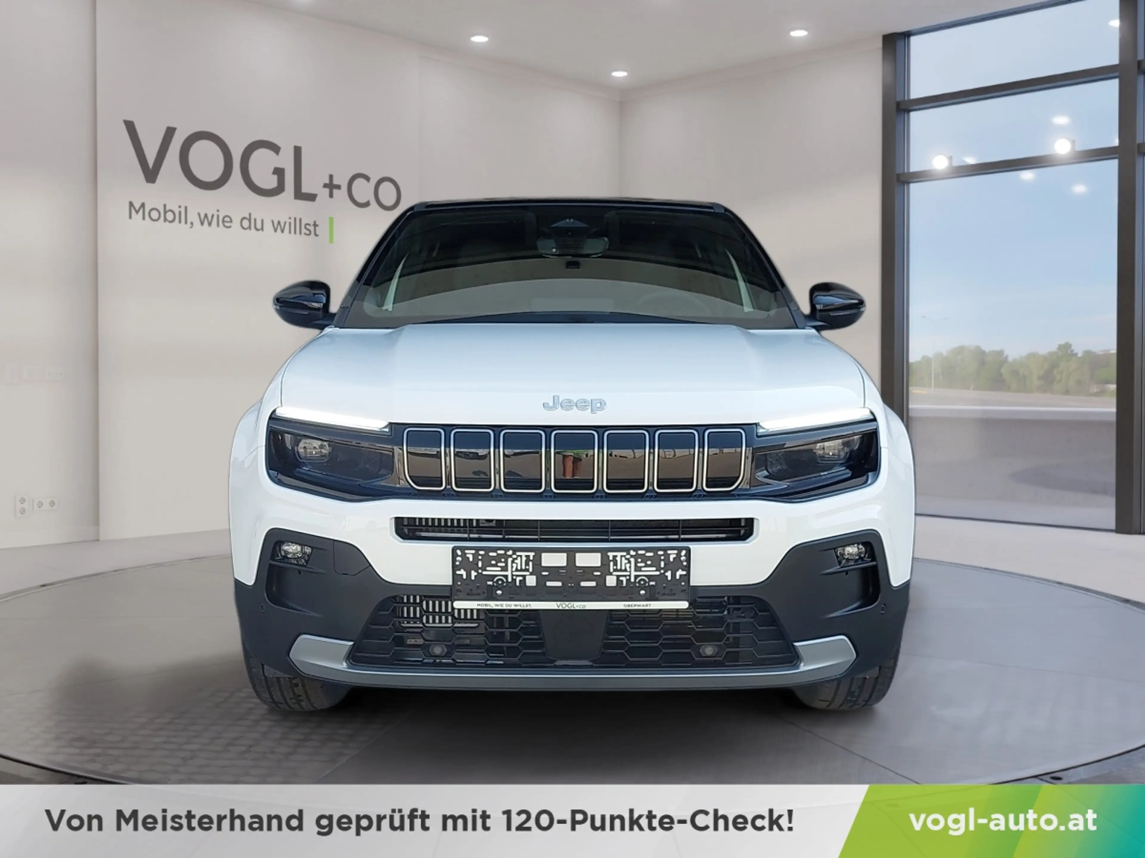 Jeep Avenger e-Hybrid MY25-1.2 e-DCT6 Summit — photo 6