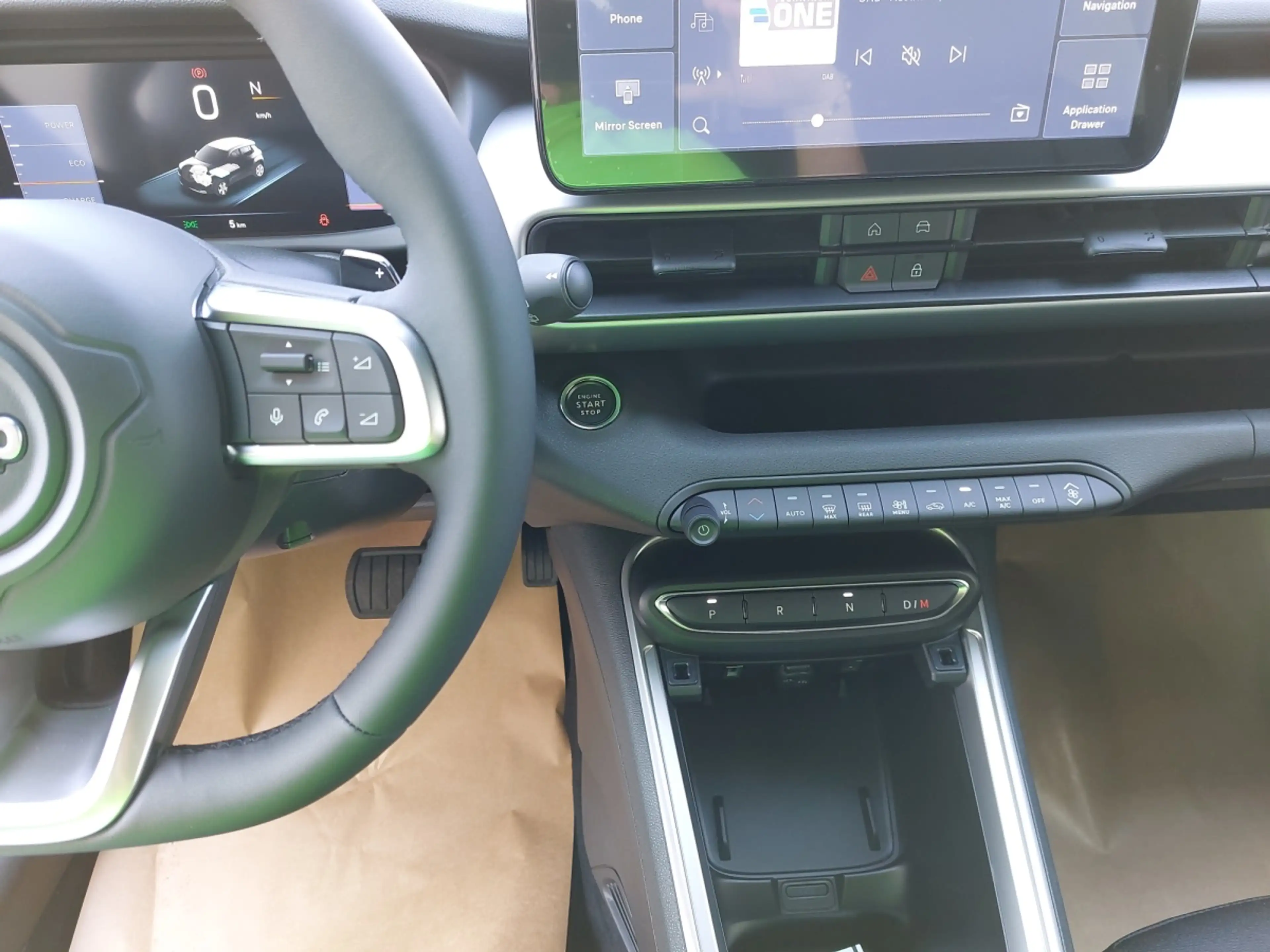 Jeep Avenger e-Hybrid MY25-1.2 e-DCT6 Summit — photo 9