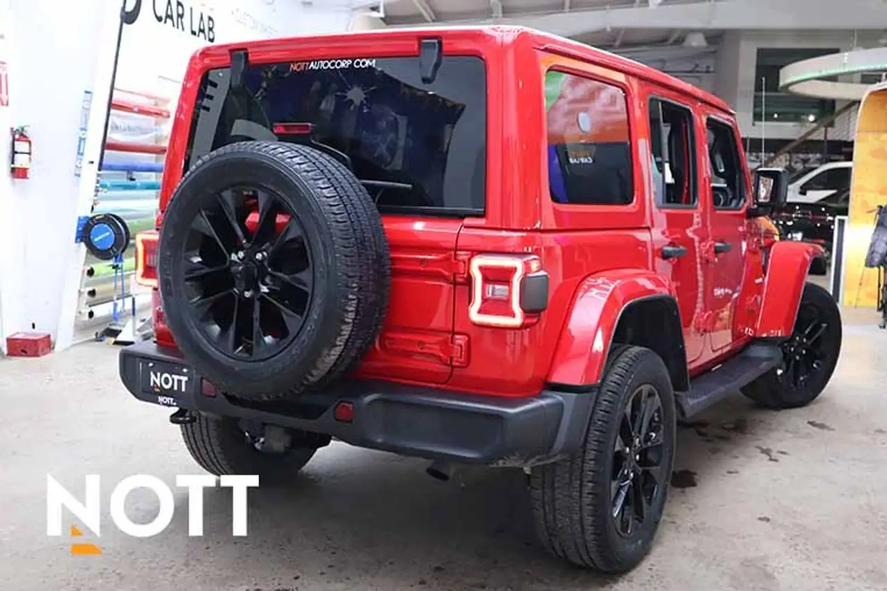 Jeep Wrangler снимка Jeep Wrangler