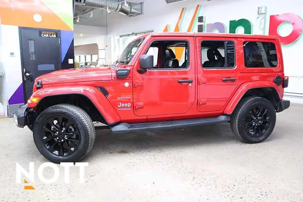Jeep Wrangler снимка Jeep Wrangler