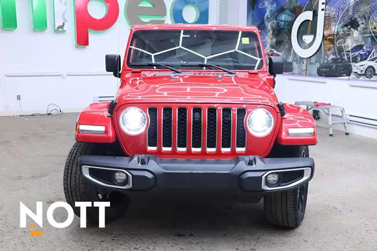 Jeep Wrangler снимка Jeep Wrangler