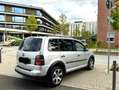 Volkswagen Touran 1.9 TDI DPF DSG Conceptline Cross Edition - thumbnail 4