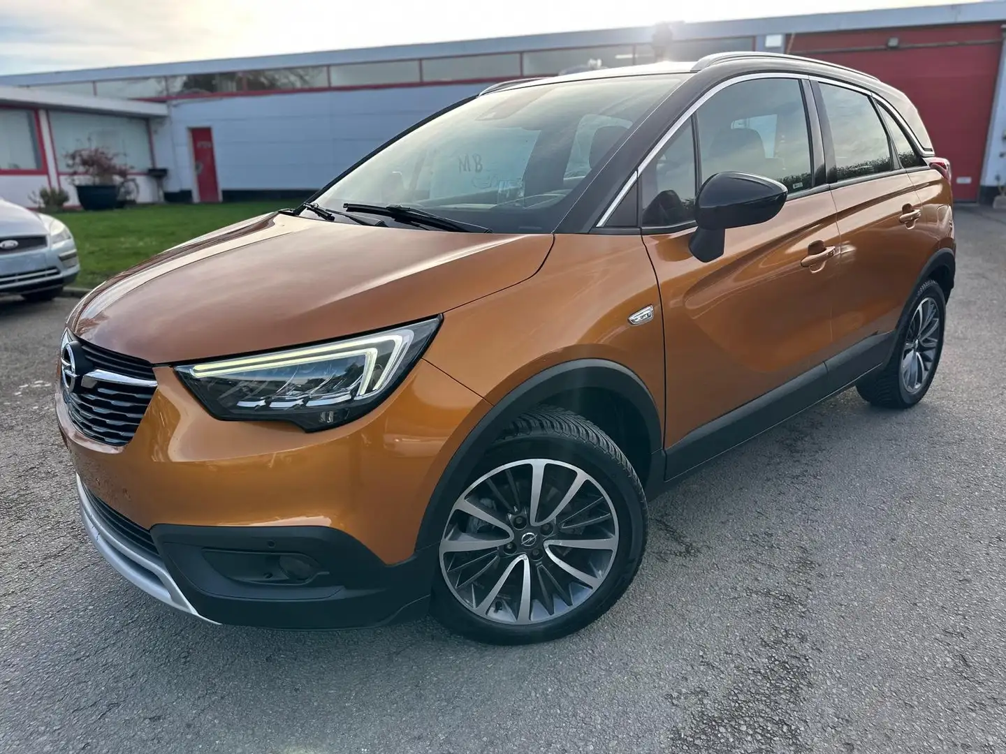 Opel Crossland X Crossland X 1.2 Turbo Edition Automatique Orange - 1