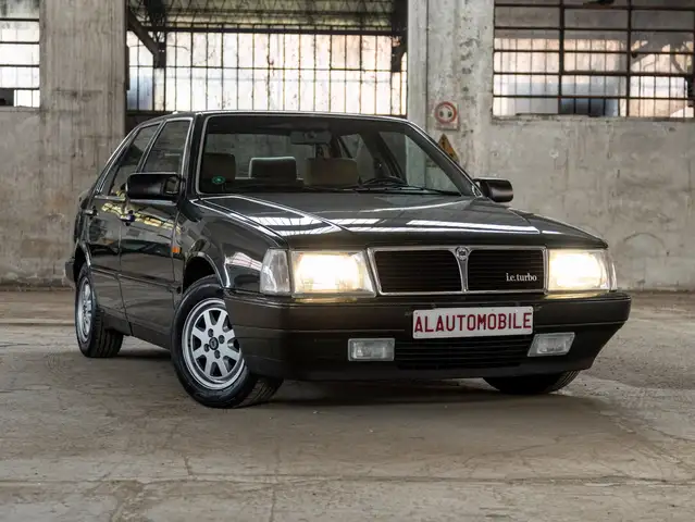 Lancia Thema Turbo 2.0 ie* CRS a Libretto* Verde scuro*Stupenda