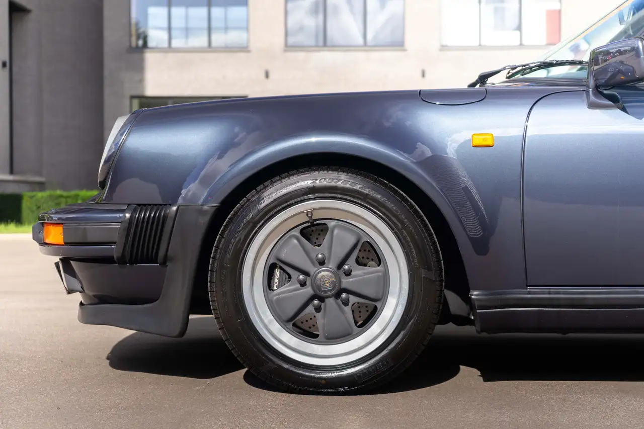 Porsche 930 3.3 Turbo - Low Mileage / Full History, foto 6