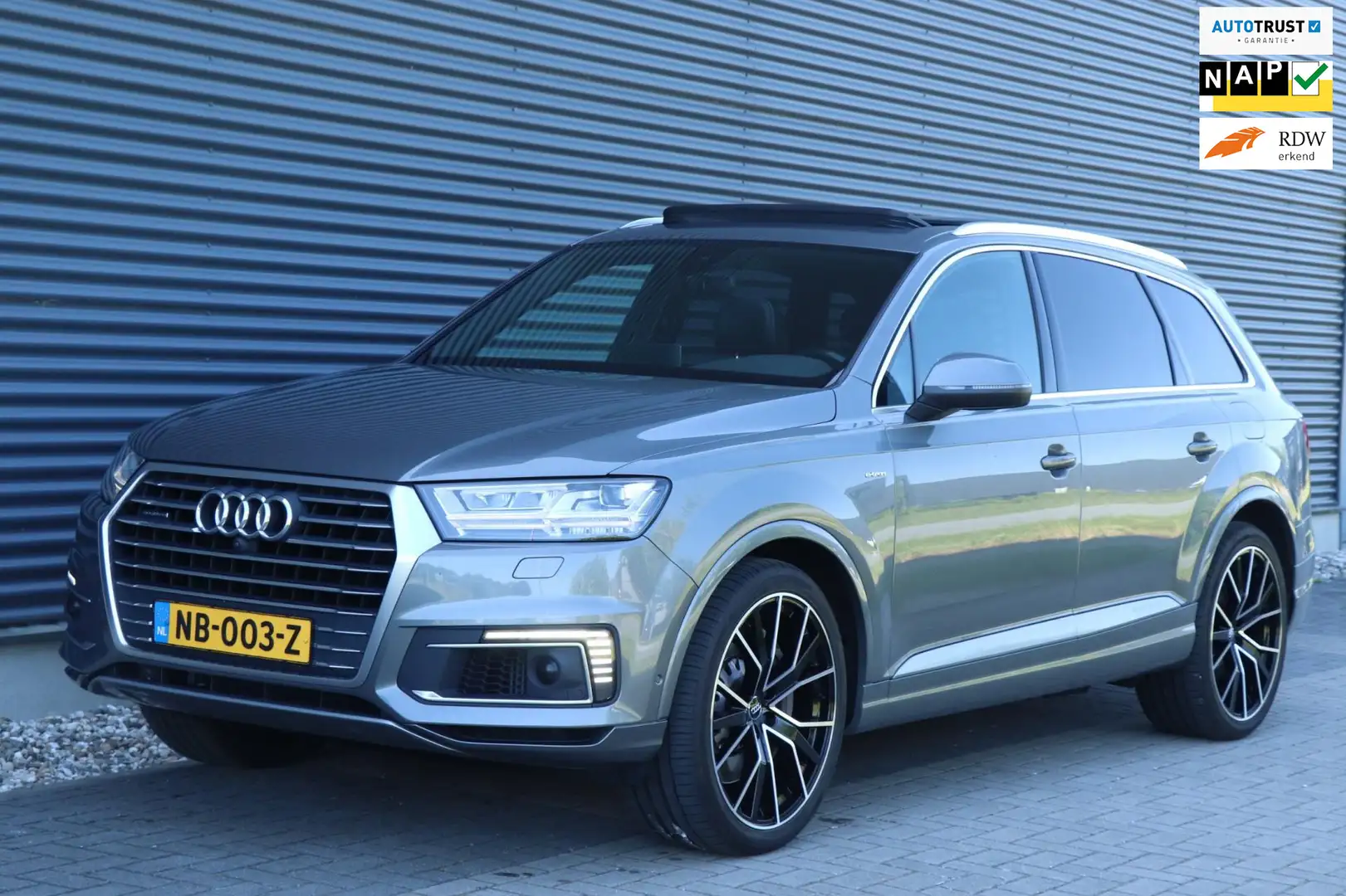 Audi Q7 3.0 TDI e-tron quattro Sport | 3x S-Line | PANO - Gris - 1