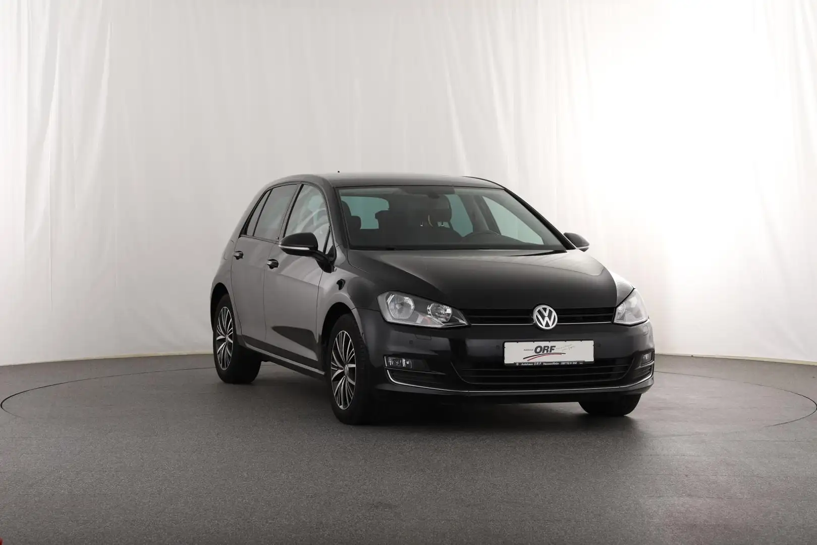 Volkswagen Golf 7 Allstar 1.4 TSI NAVI TEMPOMAT KLIMA SITZHZG PDC Schwarz - 2