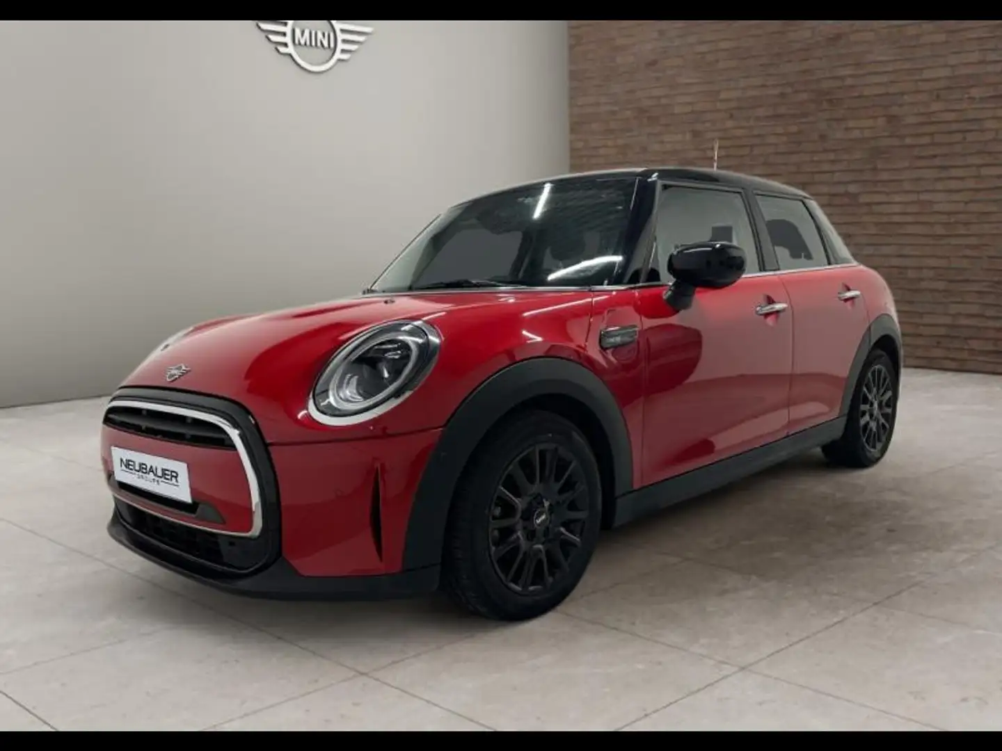 MINI Cooper E Cooper 136ch Edition Camden BVA7 Rood - 1