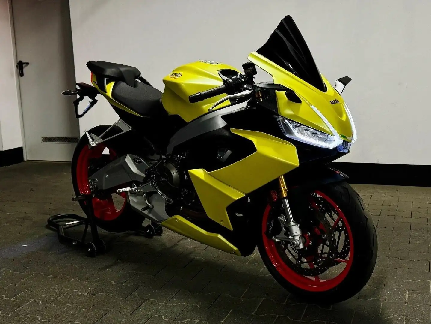 Aprilia RS 660 Жовтий - 1