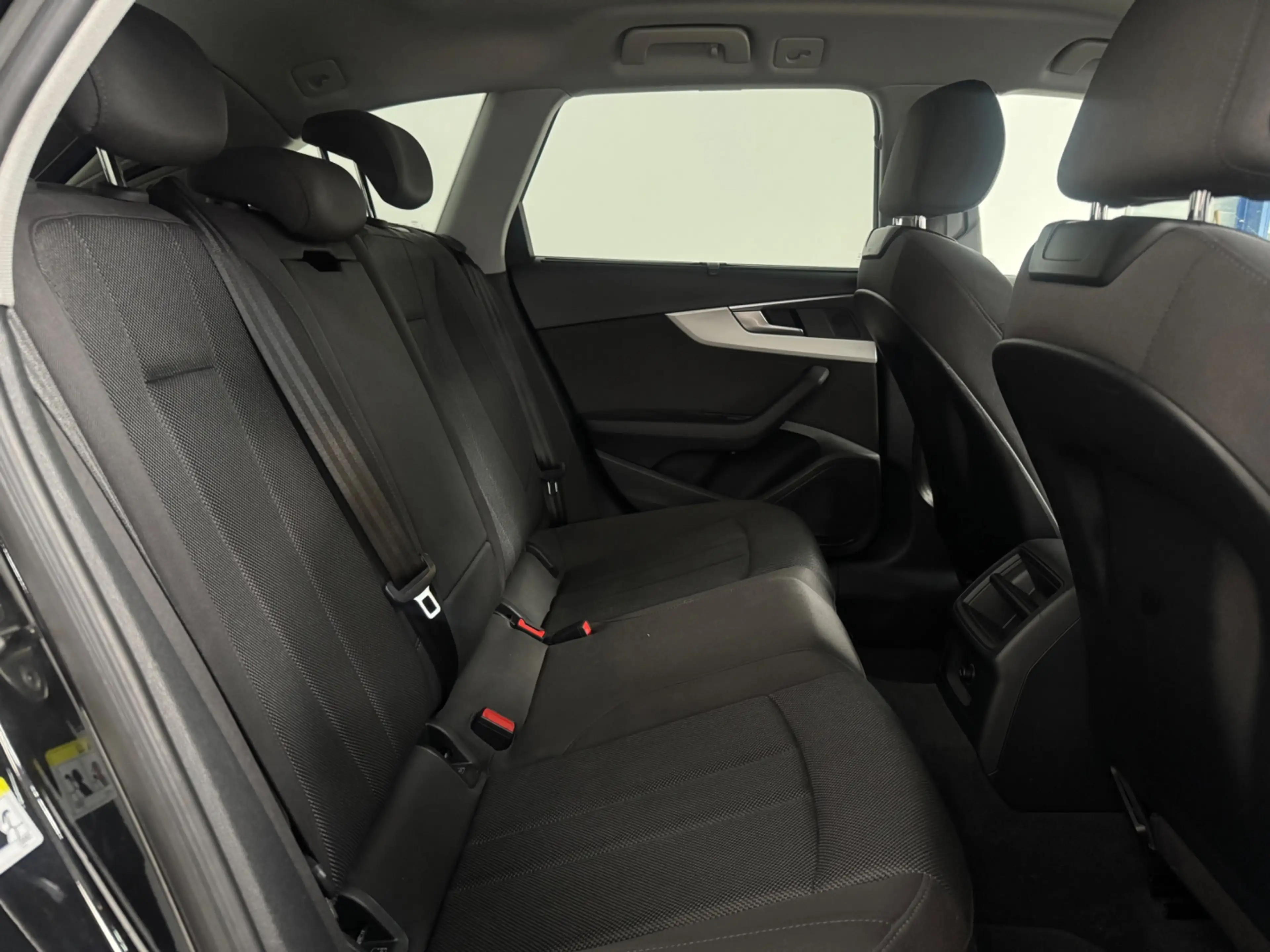 Audi A4 Avant 35 TFSI S edition|WEINIG KM|AUTOMAAT|INRUIL — photo 13