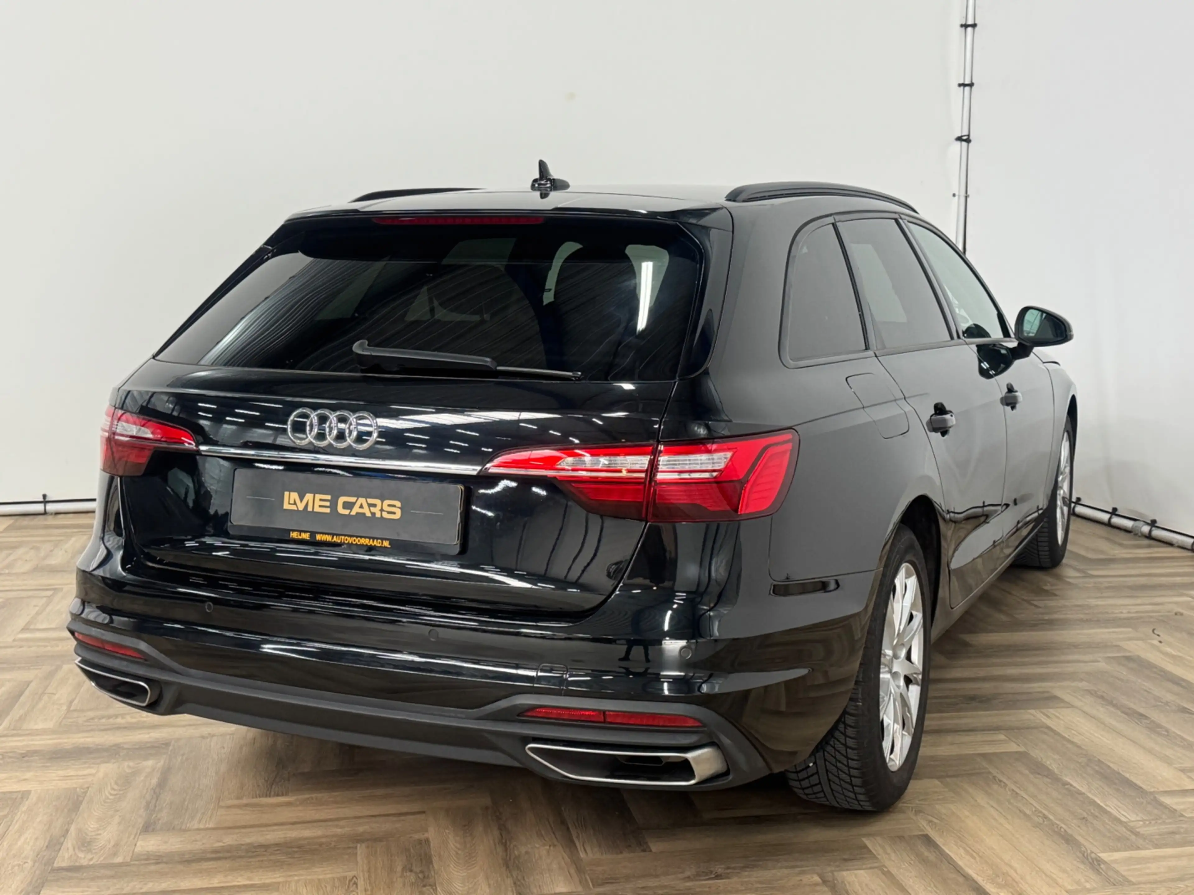 Audi A4 Avant 35 TFSI S edition|WEINIG KM|AUTOMAAT|INRUIL — photo 2