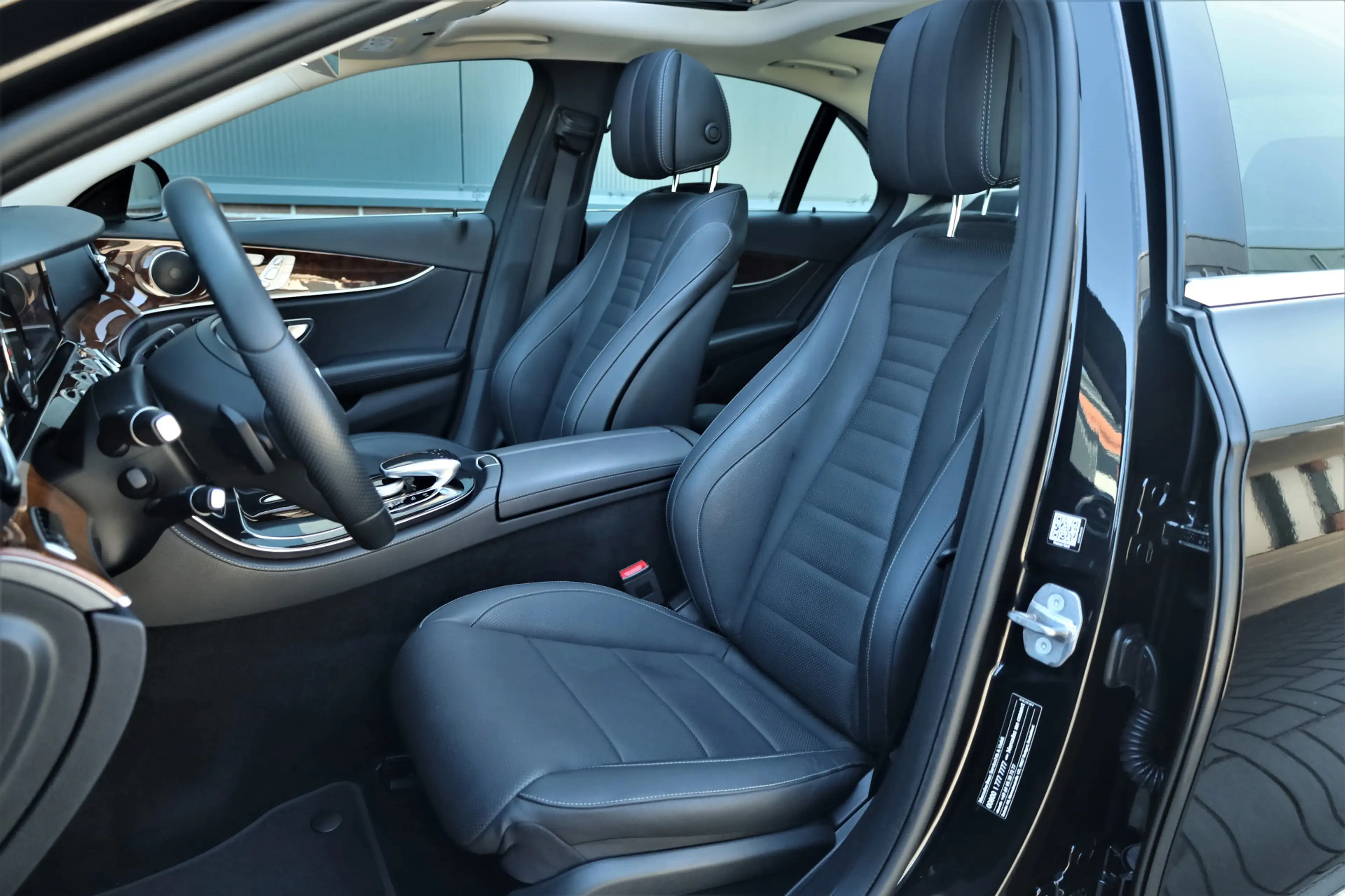Mercedes-Benz E 400 4Matic Avantgarde 59901km — photo 7
