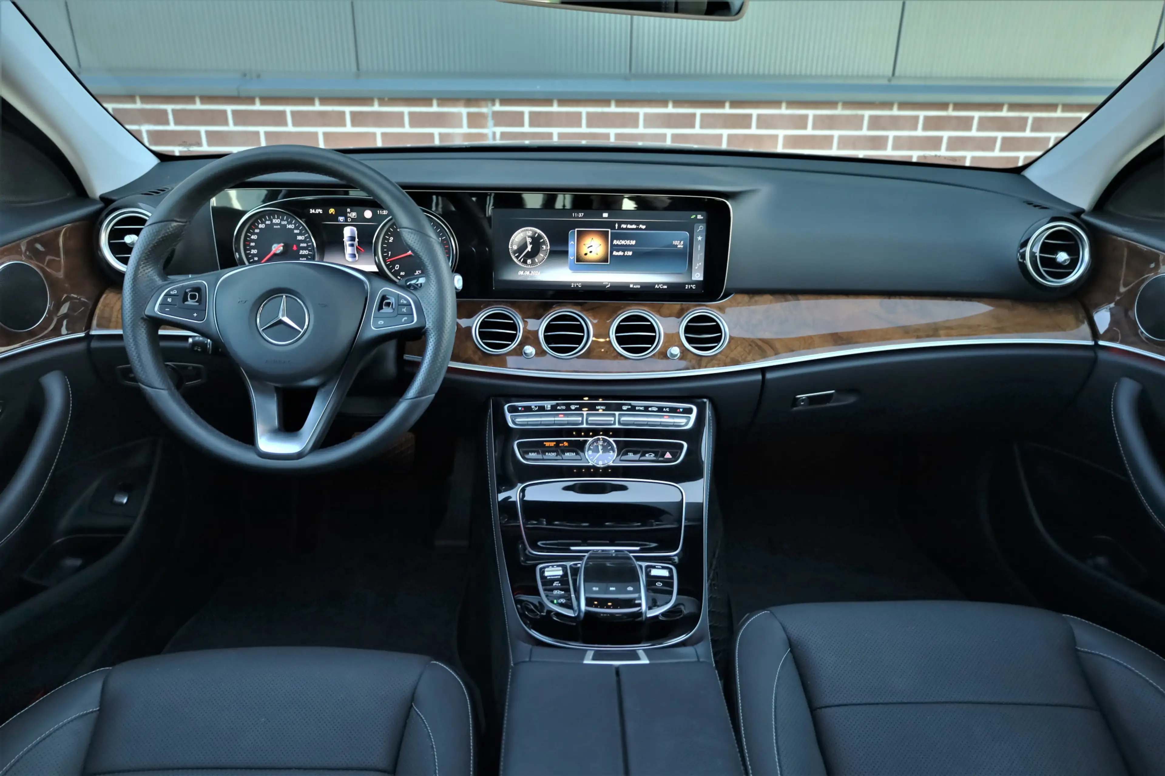 Mercedes-Benz E 400 4Matic Avantgarde 59901km — photo 12