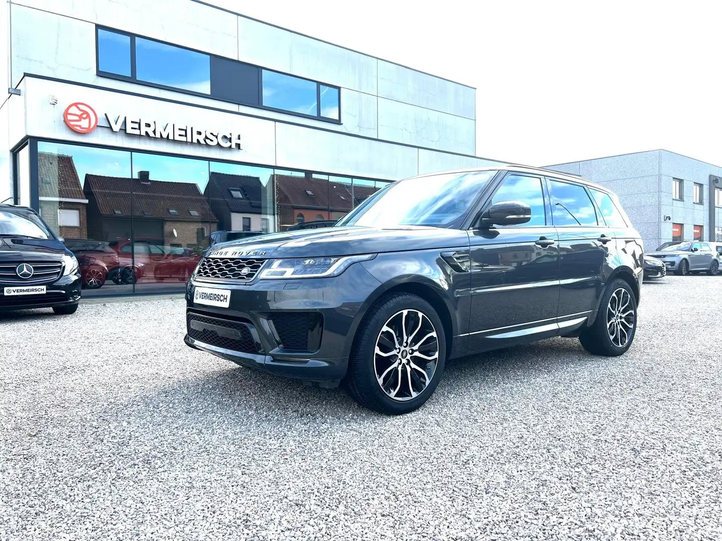 Land Rover Range Rover Sport Range Rover Sport D250 (SDV6) HSE Dynamic*FULL* Šedá - 1