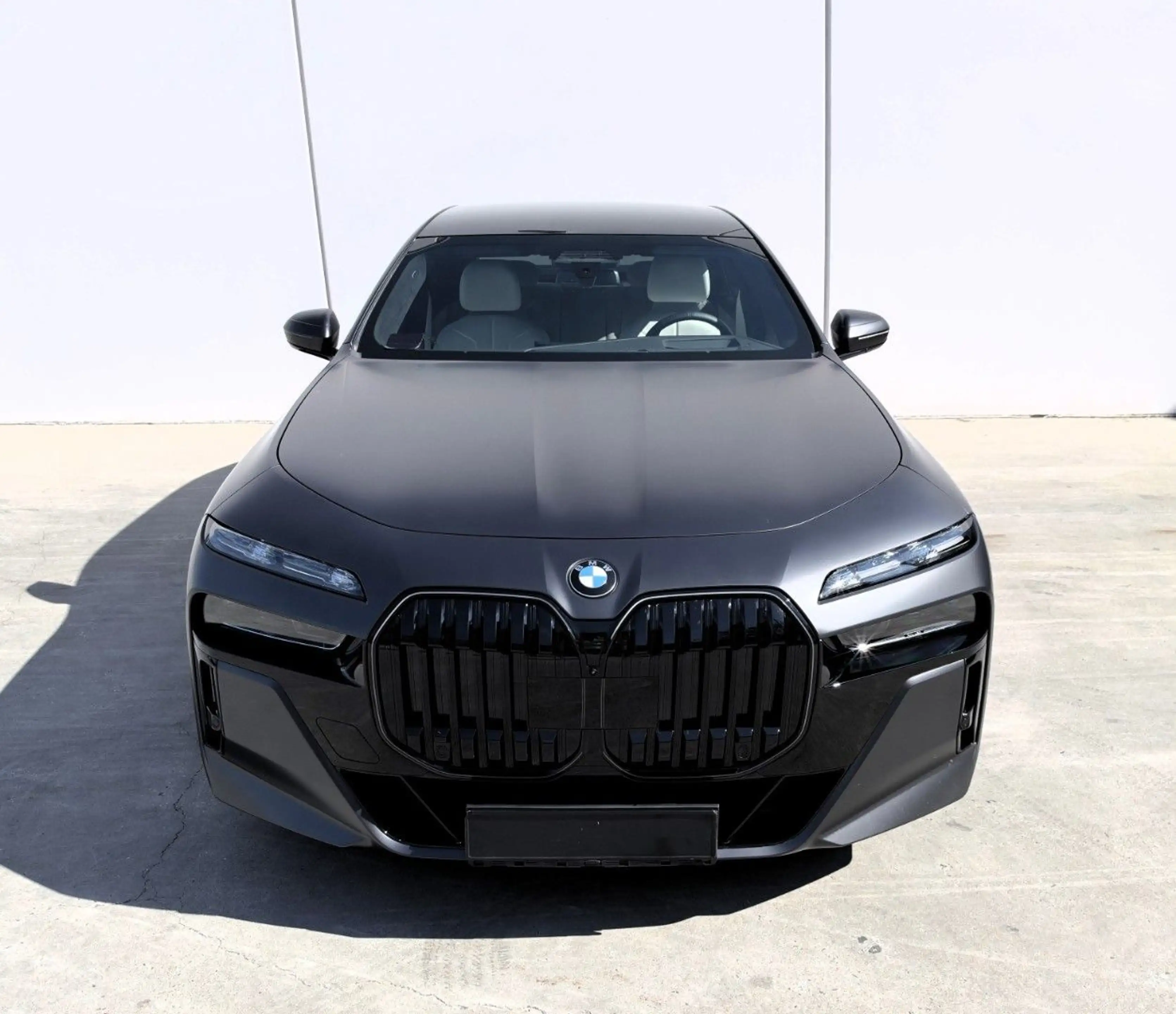 BMW 740 d xDrive M Sport Pro Fond E.°Innovation°Froze — photo 6