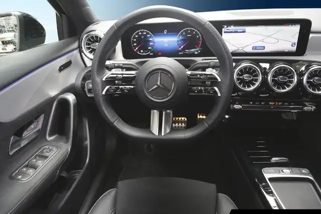 Mercedes-Benz A-Class view 11