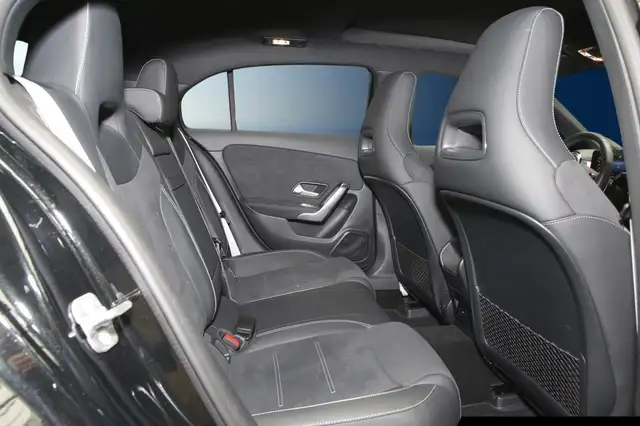 Mercedes-Benz A-Class view 9