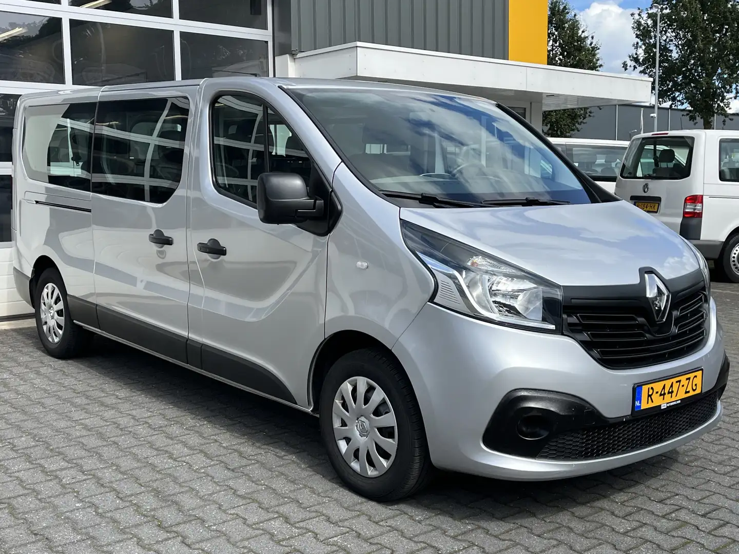 Renault Trafic Passenger 1.6 dCi Grand Expression Energy BTW / BP Szary - 1