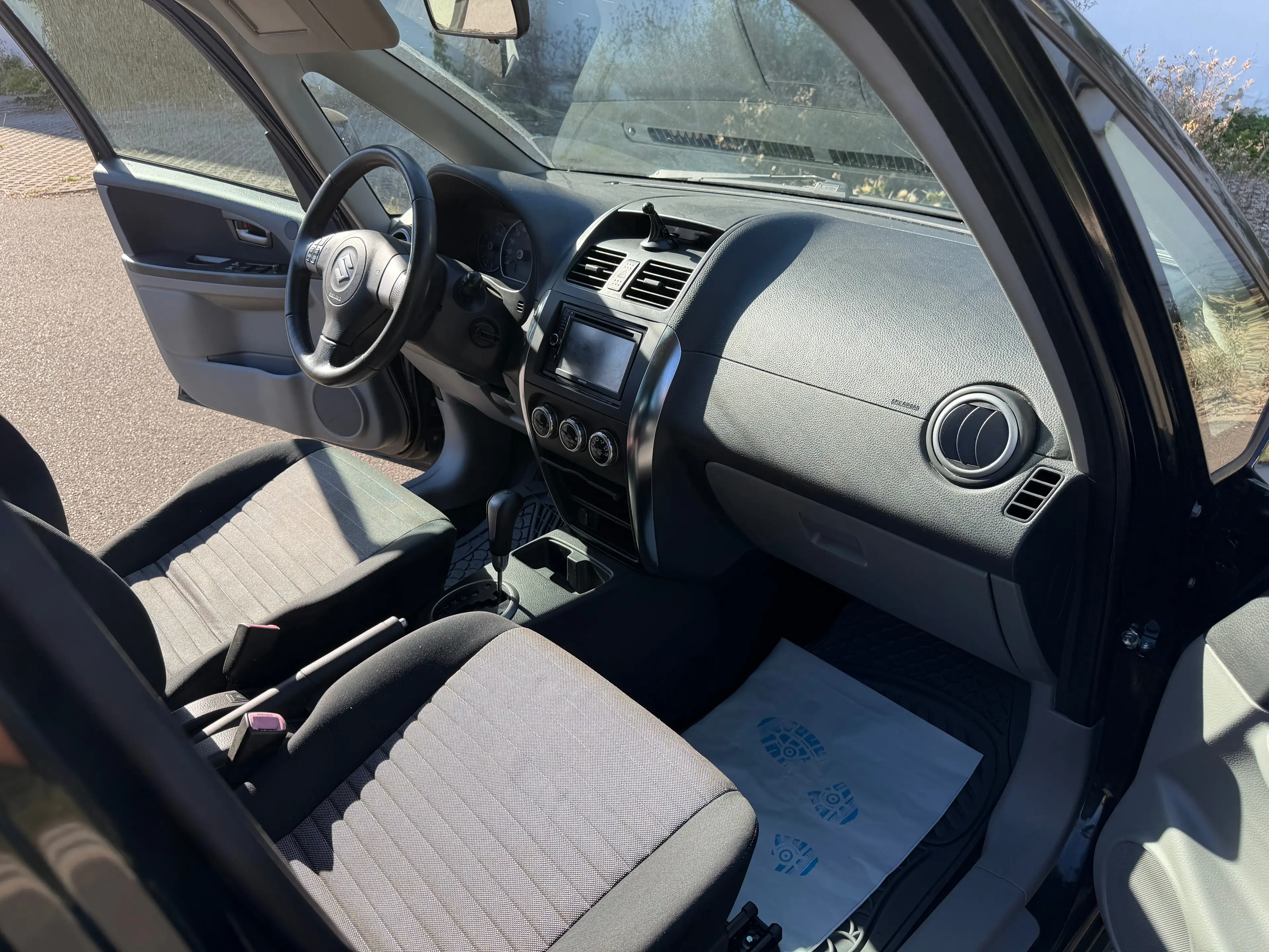 Suzuki SX4 SX4 1.6 VVT Automatik 4x2 Comfort — photo 9
