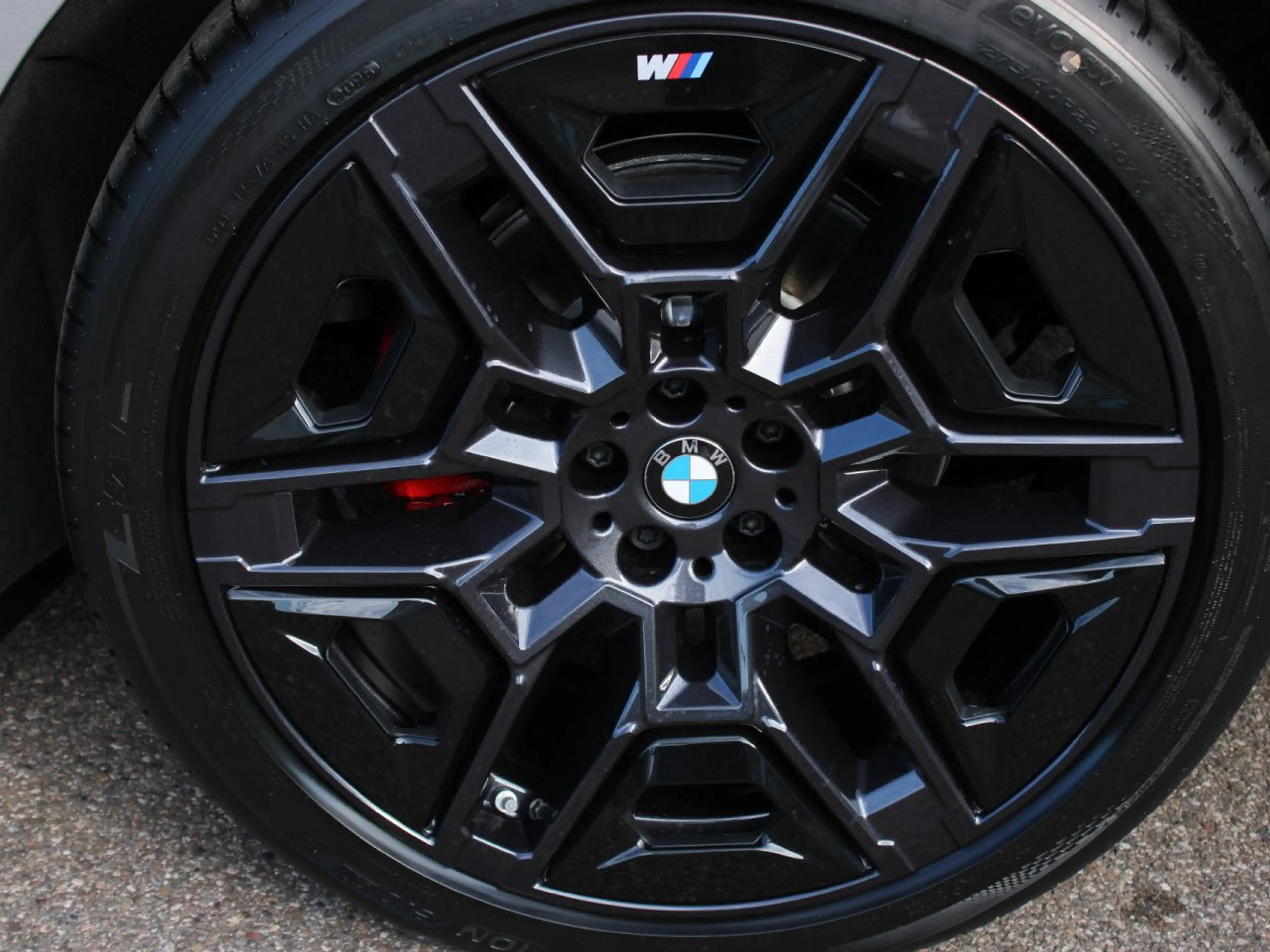 BMW iX xDrive60 Sportpaket HUD Navi LED Klima PDC — photo 7