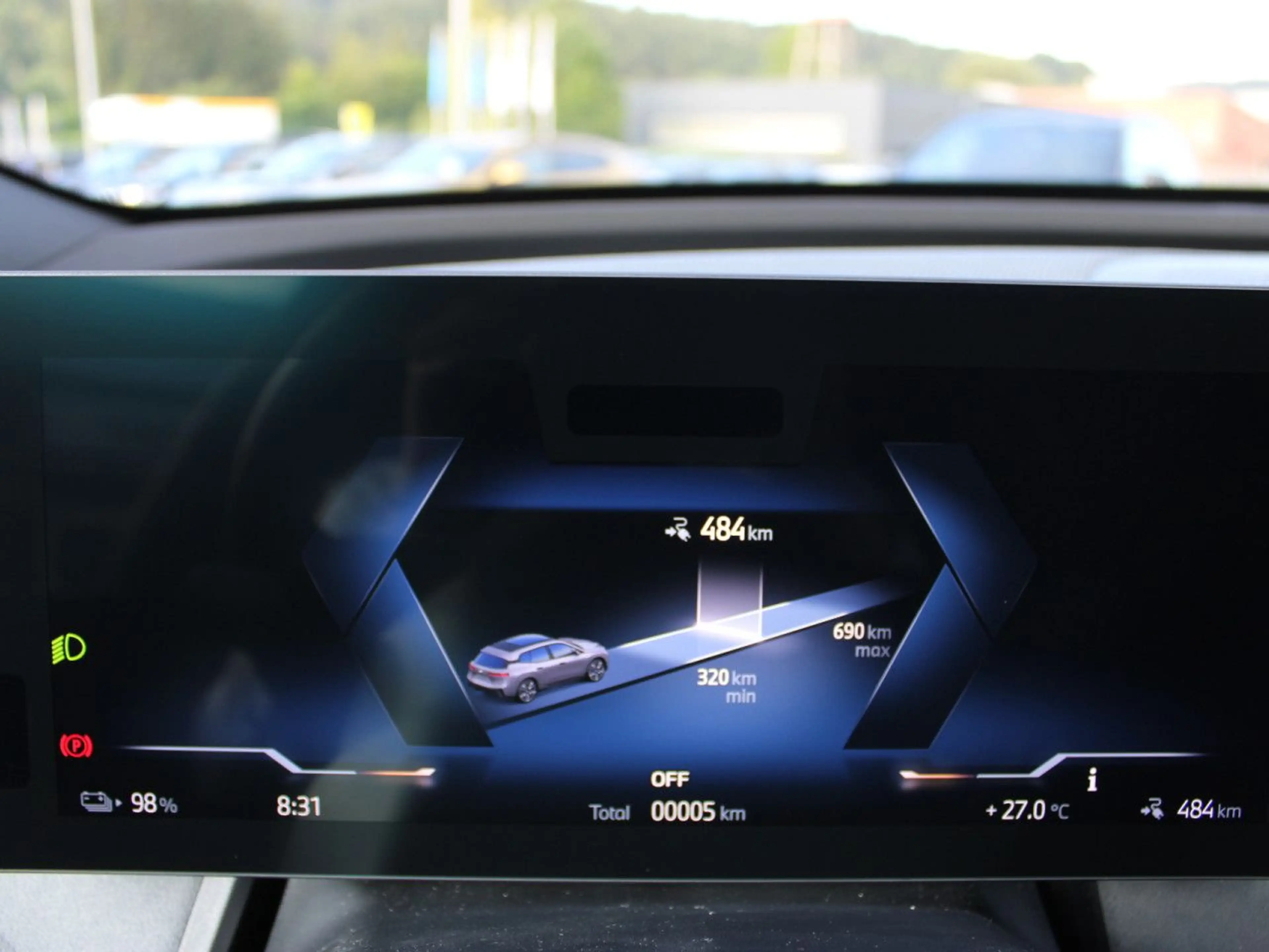BMW iX xDrive60 Sportpaket HUD Navi LED Klima PDC — photo 11