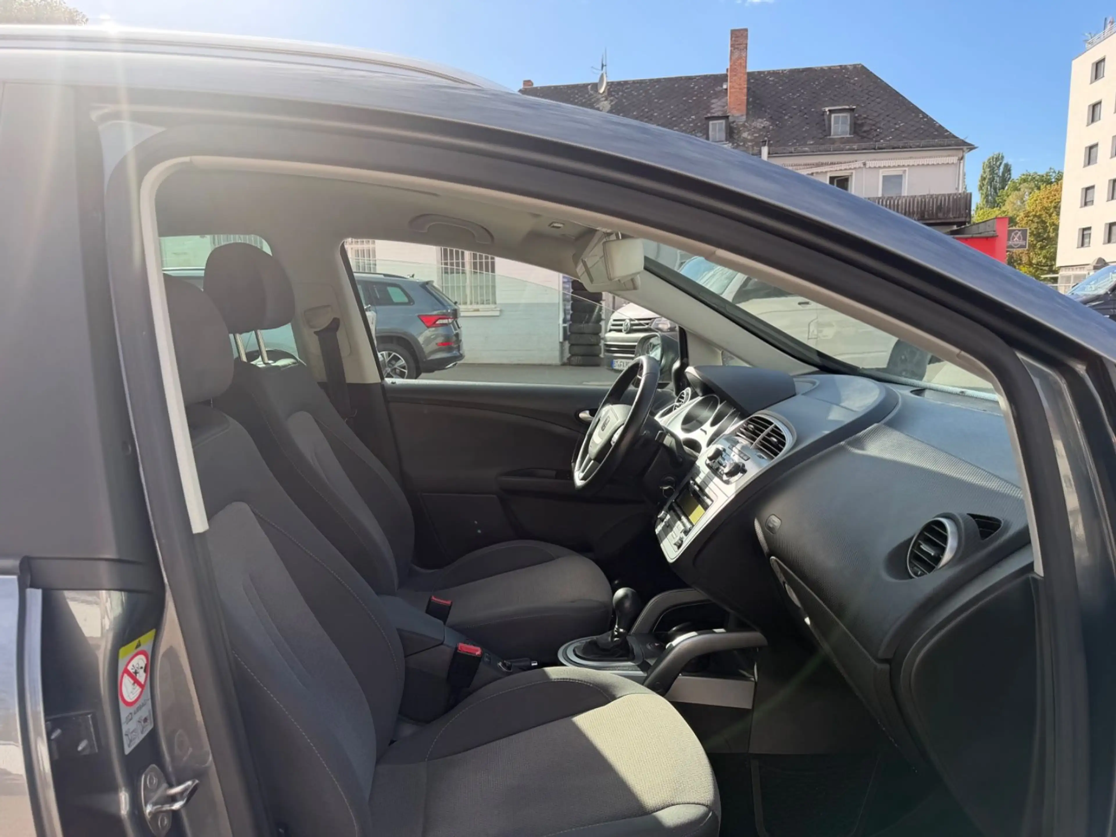 SEAT Altea XL Stylance / Style Automatik 1-Hand — photo 10