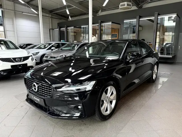 Volvo S60 B4 R Design LED GSD Memory H&K ACC