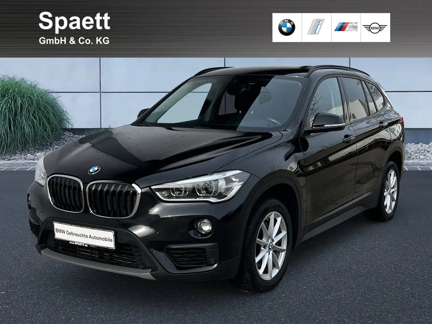 BMW X1 xDrive18d Head-Up LED Komfortzg. AHK Shz PDC Schwarz - 1
