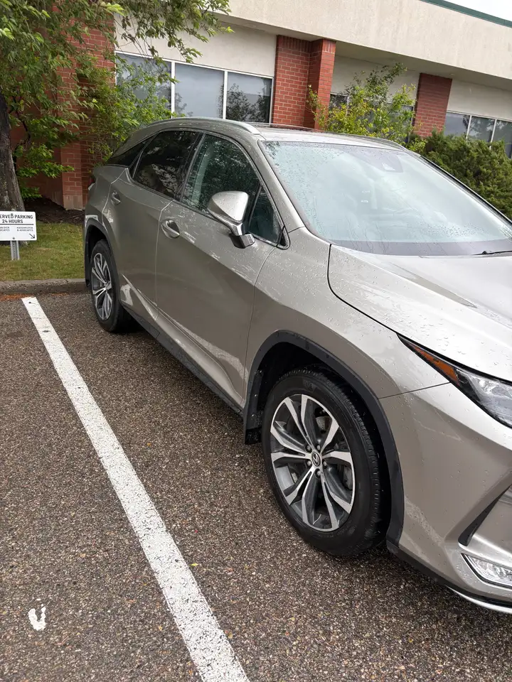 Lexus RX fotografie Lexus RX