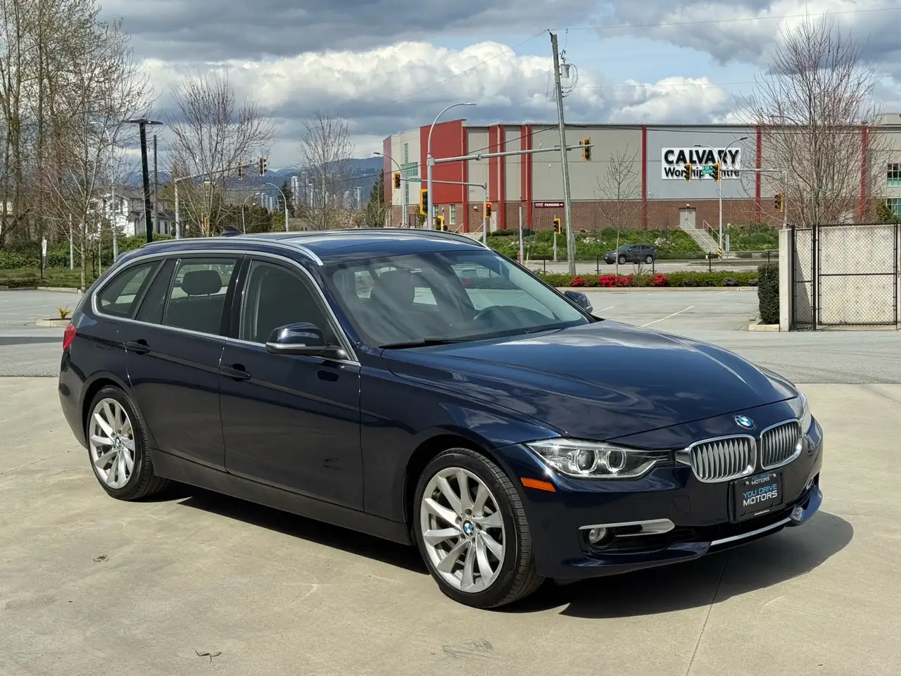 BMW 3 Series снимка BMW 3 Series