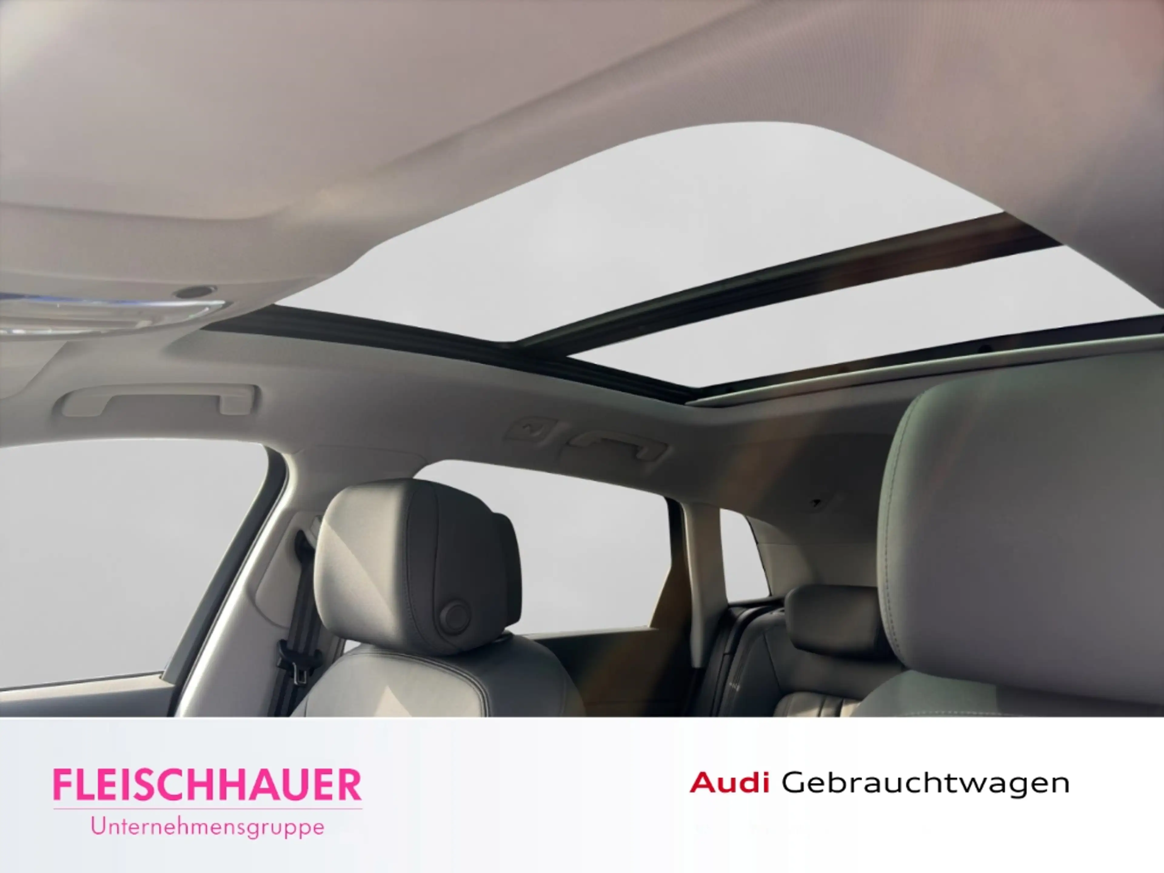 Audi e-tron 55 quattro 300 KW Pano+Leder+TopView+ACC+Matrix+Ca — photo 17