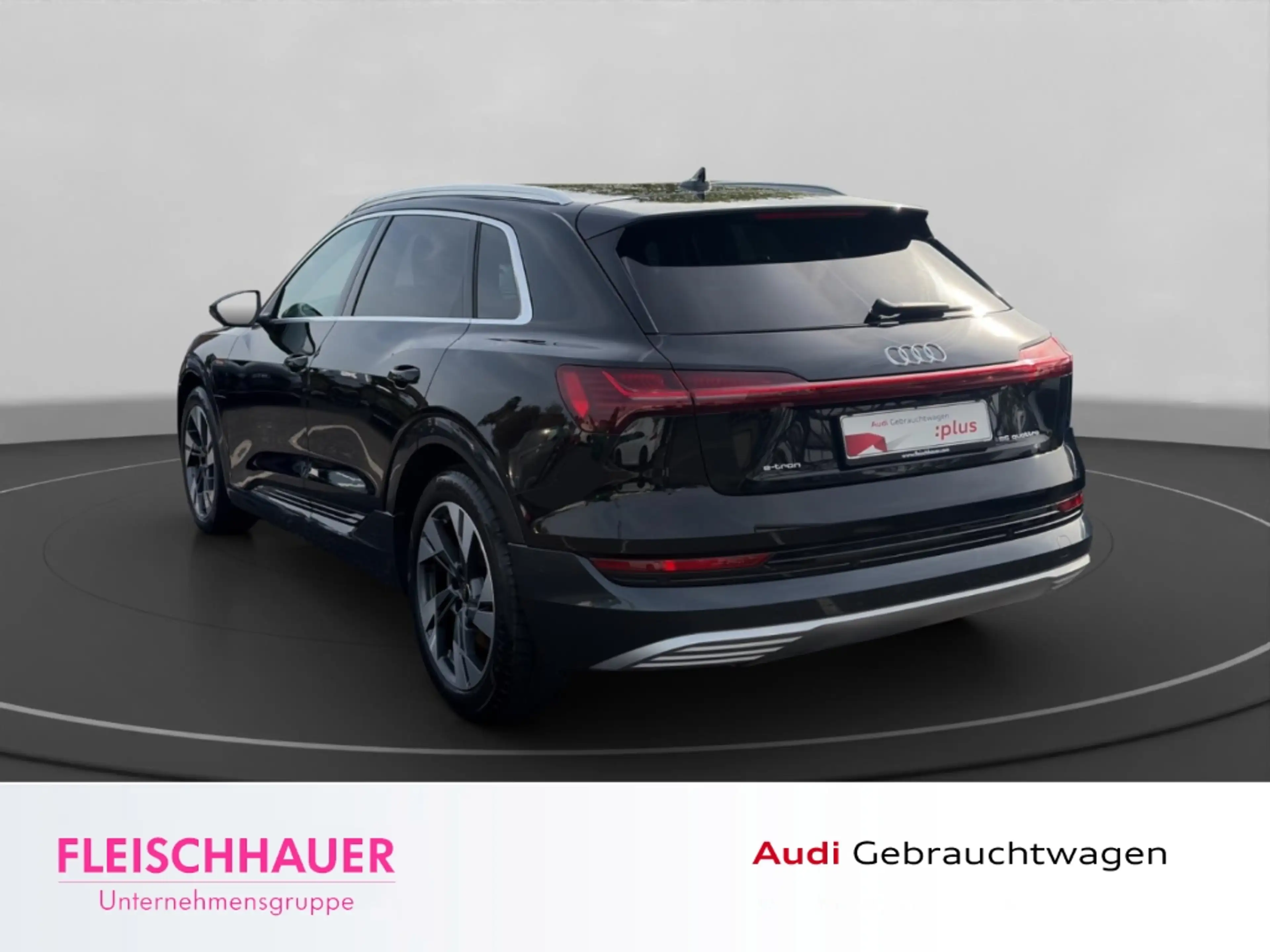 Audi e-tron 55 quattro 300 KW Pano+Leder+TopView+ACC+Matrix+Ca — photo 5