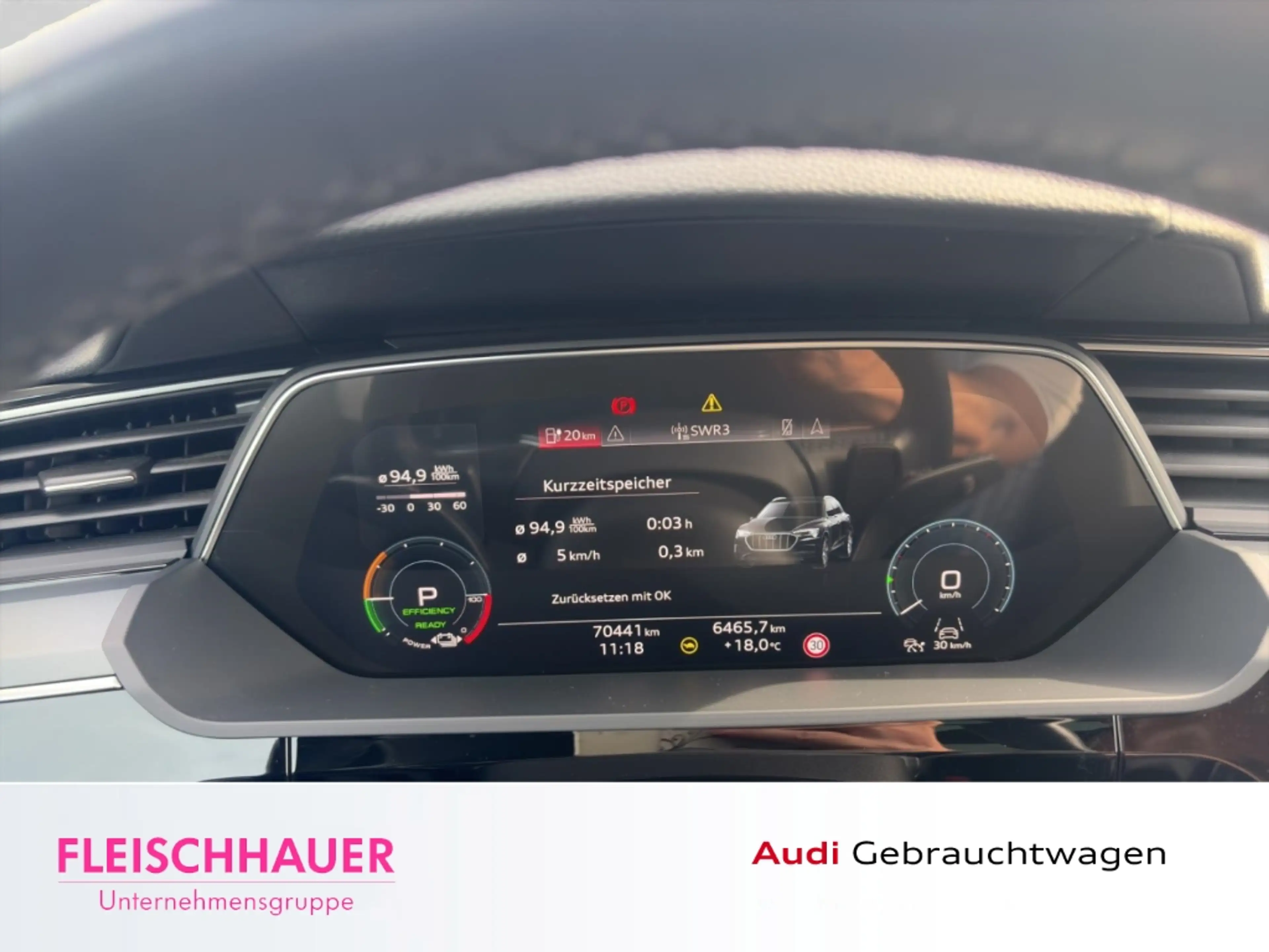 Audi e-tron 55 quattro 300 KW Pano+Leder+TopView+ACC+Matrix+Ca — photo 9