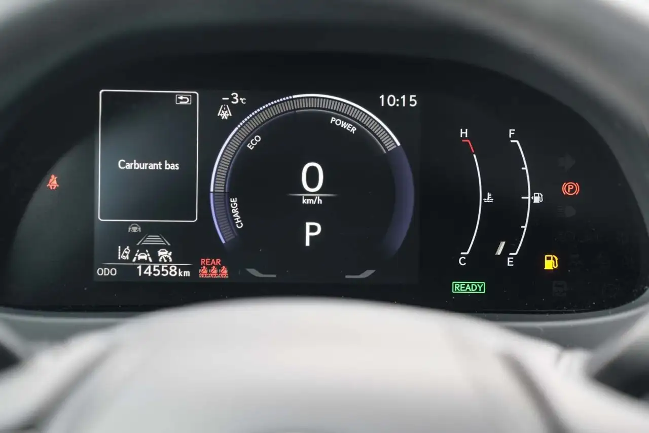 Lexus UX снимка Lexus UX