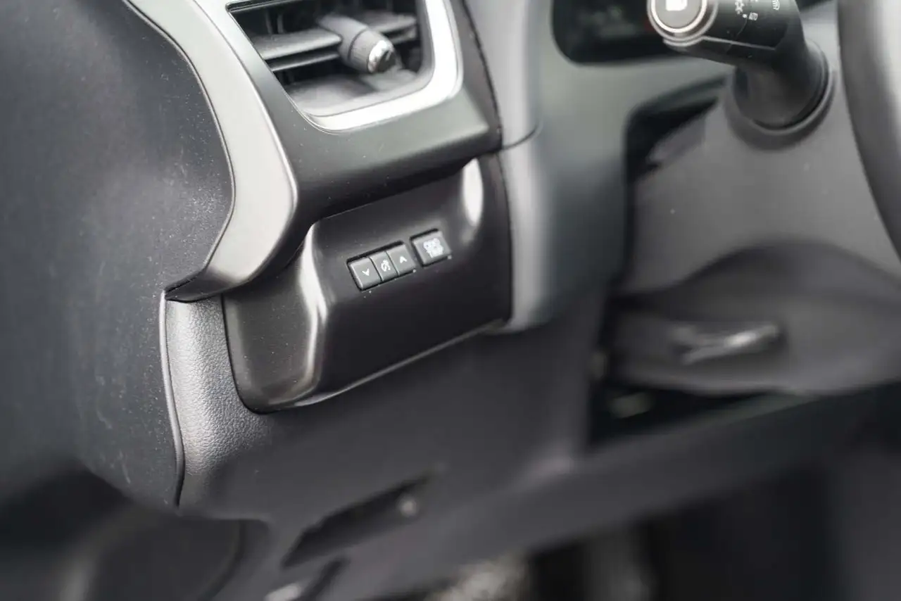 Lexus UX снимка Lexus UX