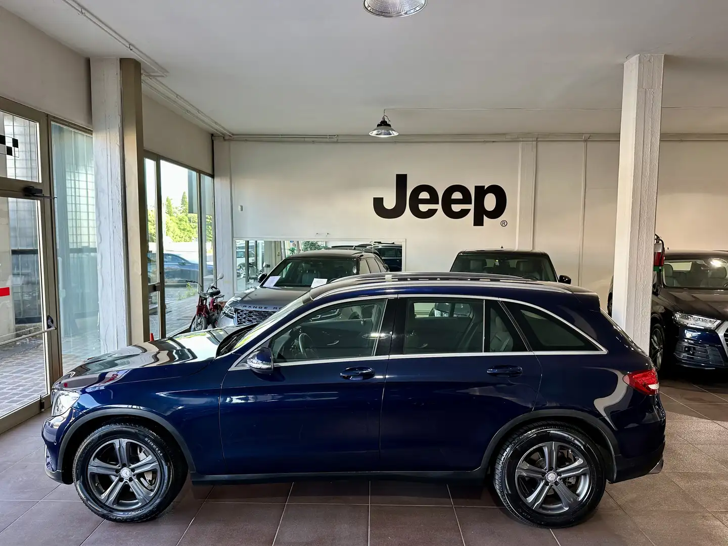 Mercedes-Benz GLC 250 d Sport 4matic auto Blue - 2