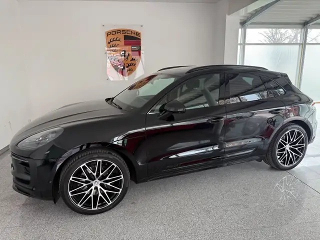 Porsche Macan T IPA ACC 21 Zoll Luft Standhzg