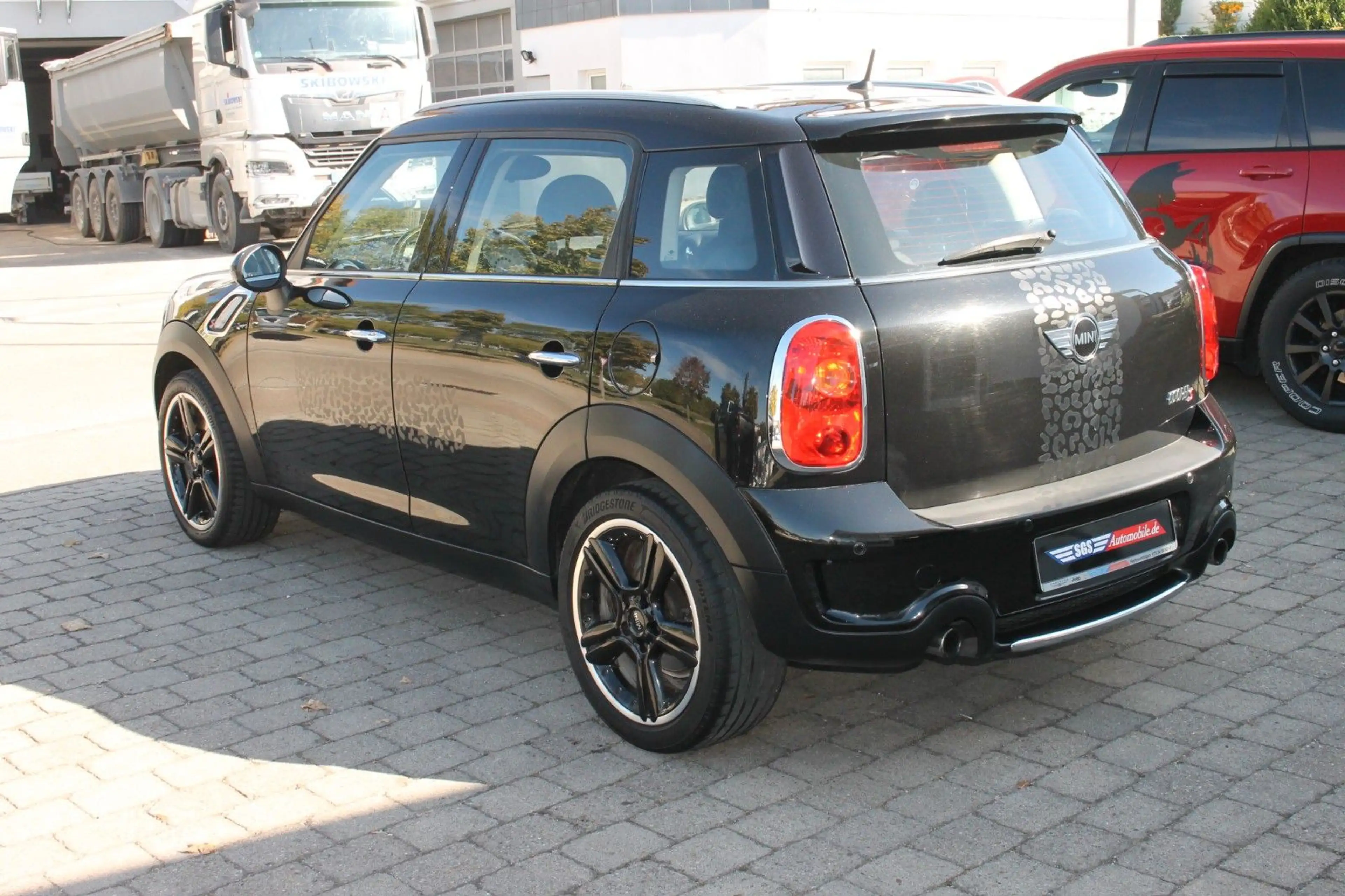 MINI Cooper S Countryman Cooper S — photo 7