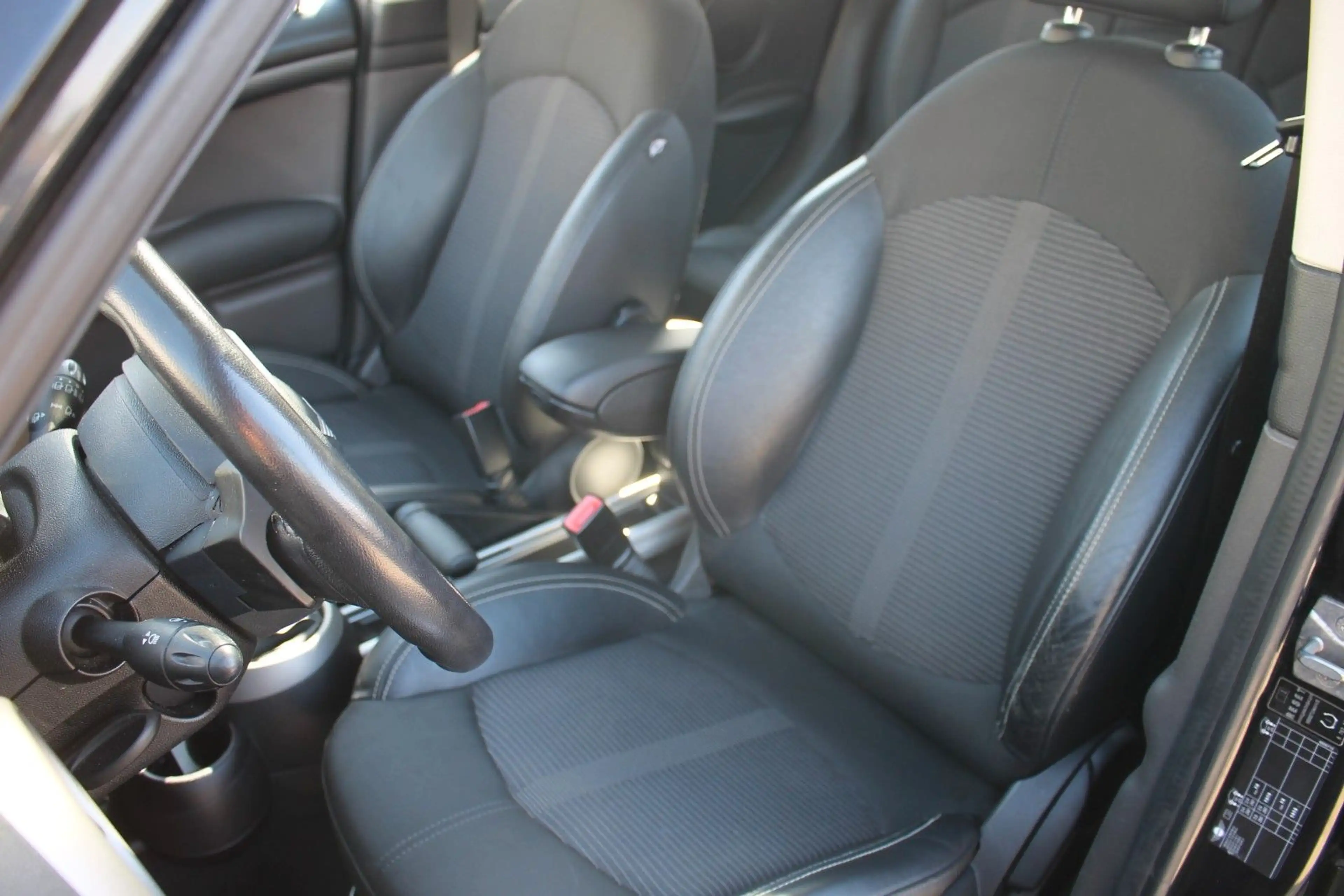 MINI Cooper S Countryman Cooper S — photo 11