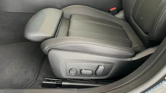 BMW i4 xDrive40 Gran Coupe Ansicht 14