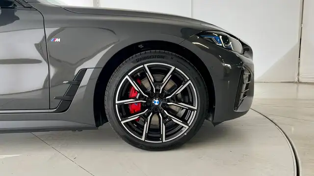 BMW i4 xDrive40 Gran Coupe Ansicht 7