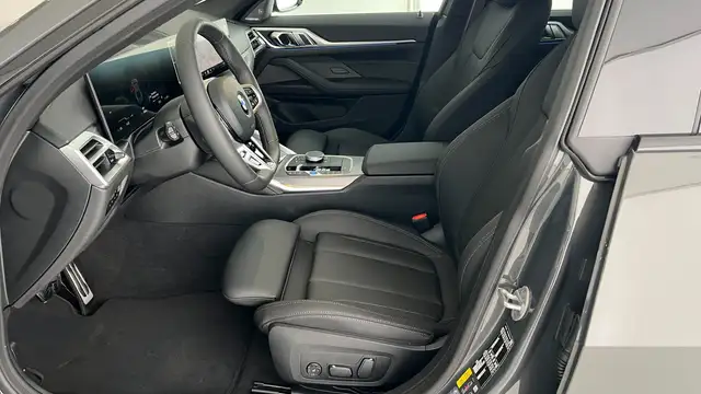 BMW i4 xDrive40 Gran Coupe Ansicht 13