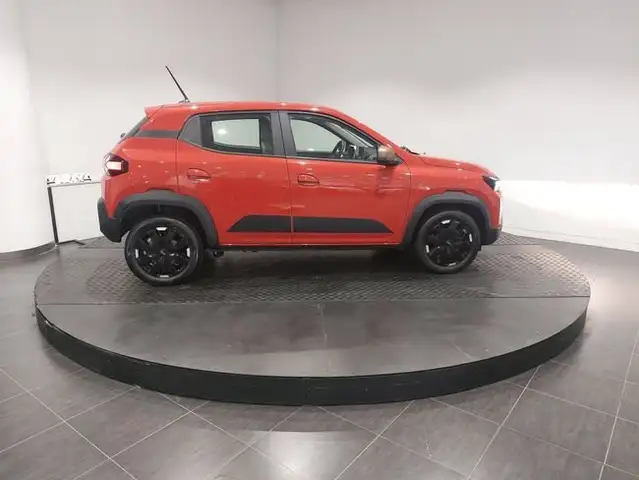 Dacia Spring view 4