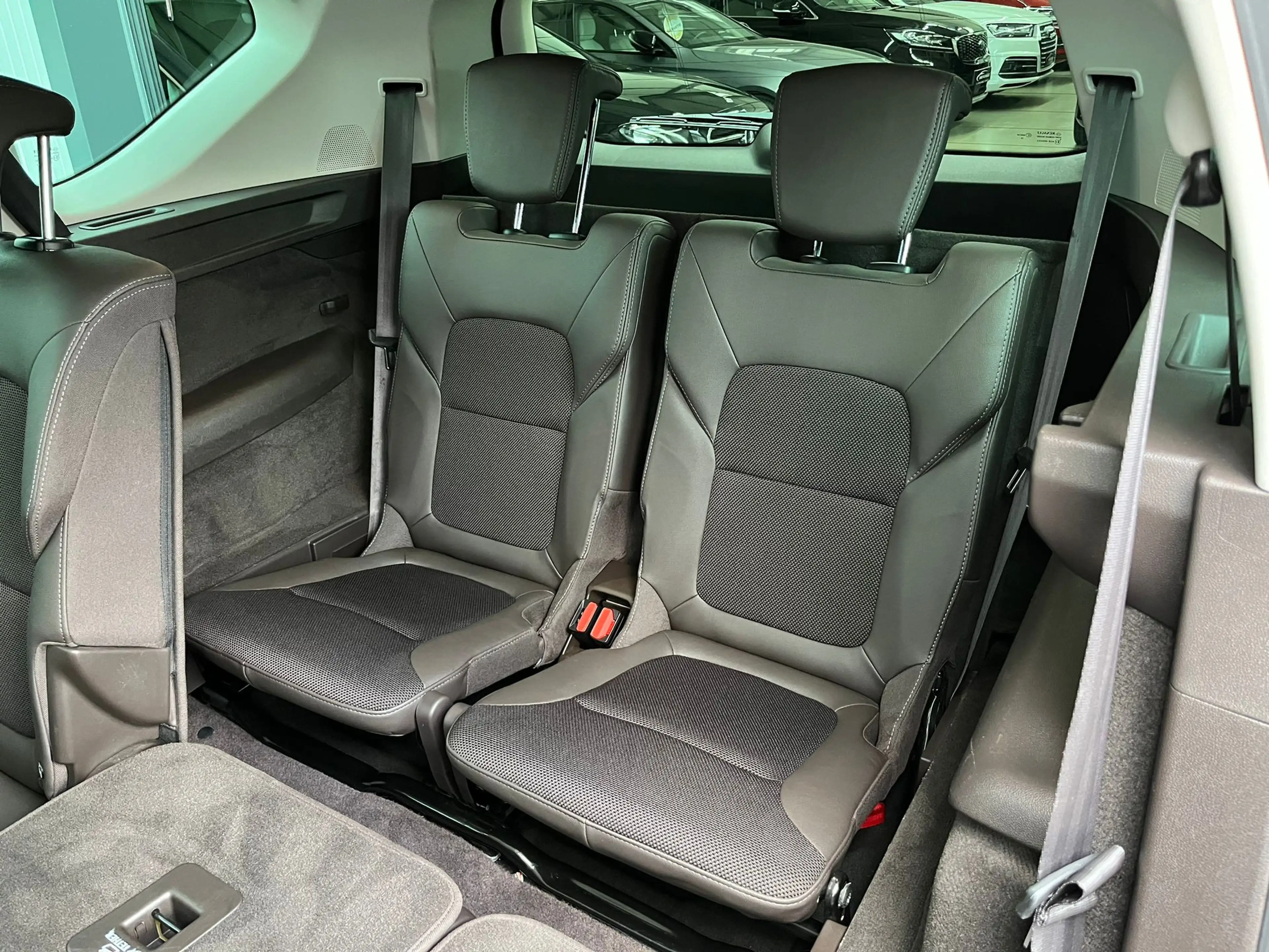 Renault Espace Limited 7.Sitzer Kamera LED BOSEL Panoram — photo 15